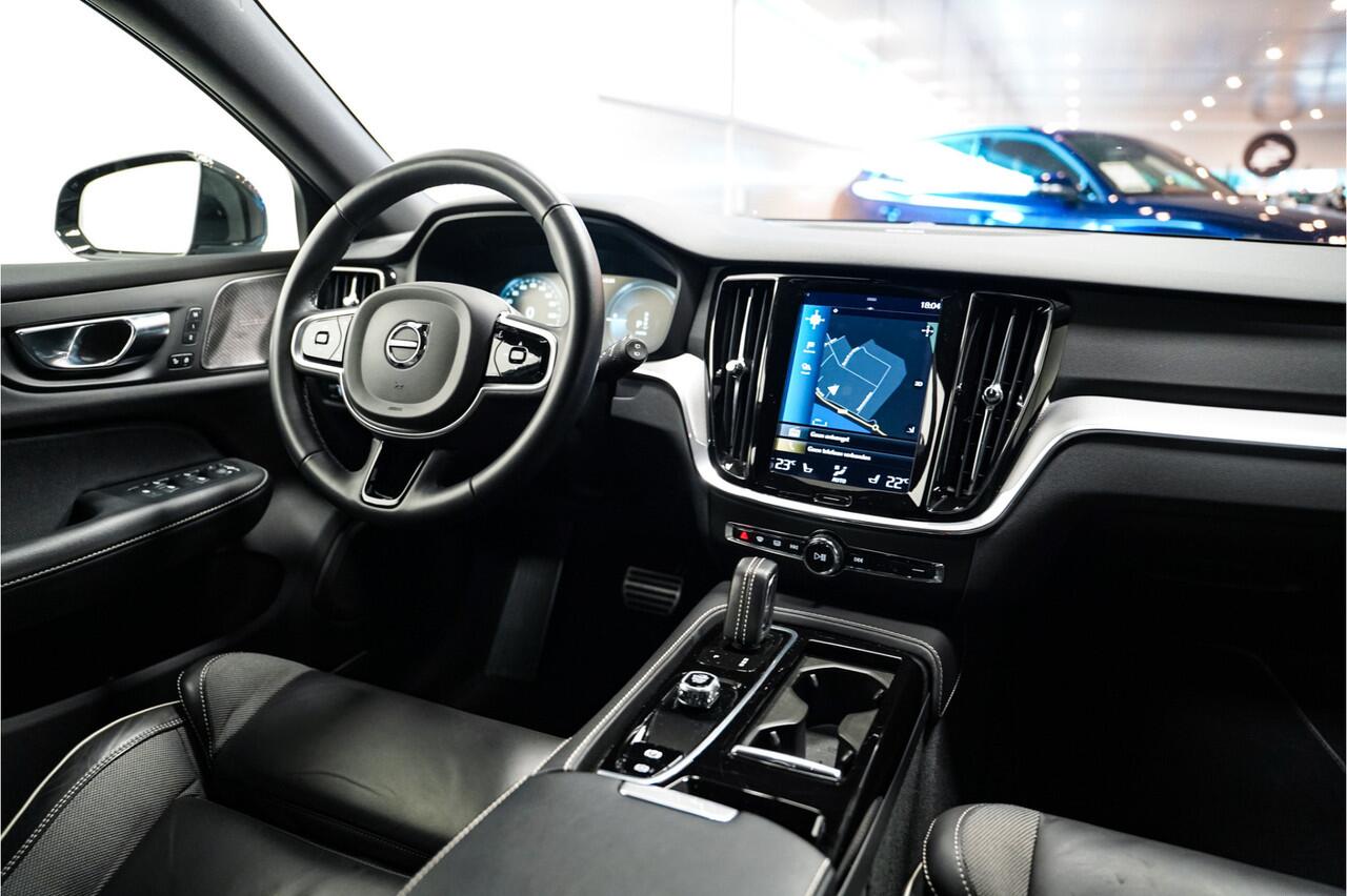 Volvo V60 T8 Recharge AWD R-Design|Harman Kardon|Leder|Camera