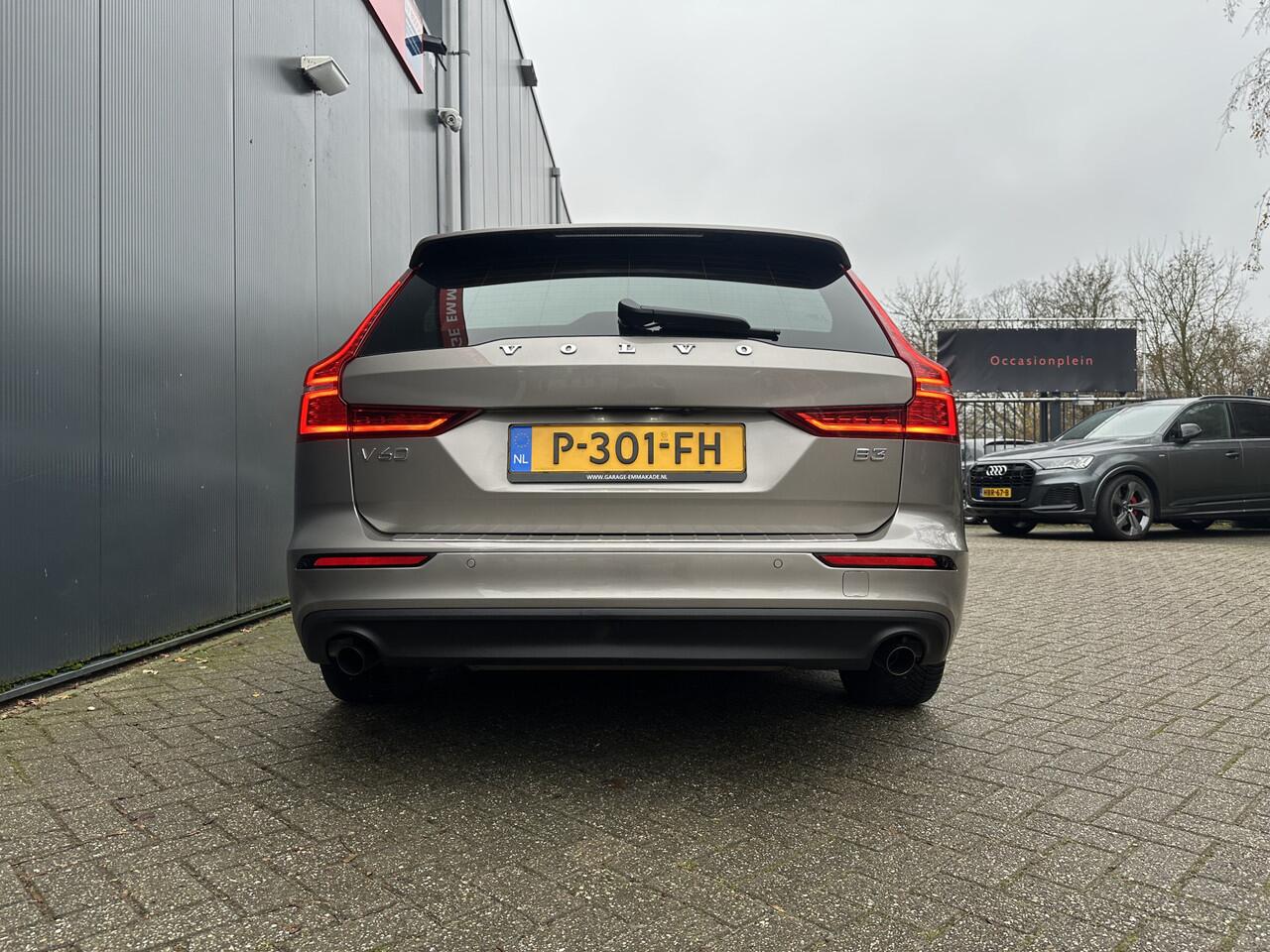 Volvo V60 2.0 B3 Momentum | Trekhaak | Navigatie