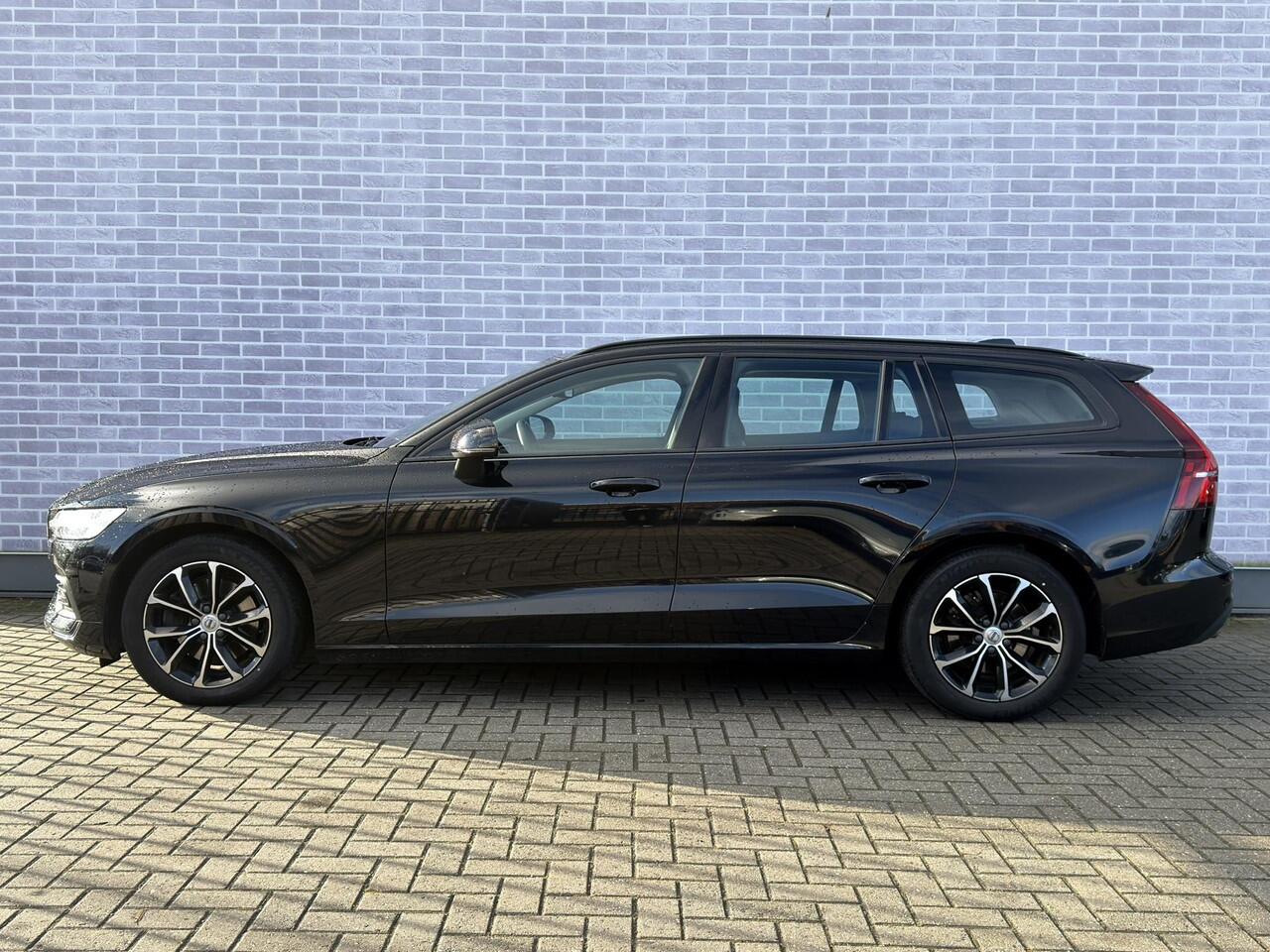 Volvo V60 2.0 B3 Momentum Advantage | Cruise Control | Navigatie | Apple CarPlay & Android Auto | Verwarmbare Voorruit | Parkeercamera |