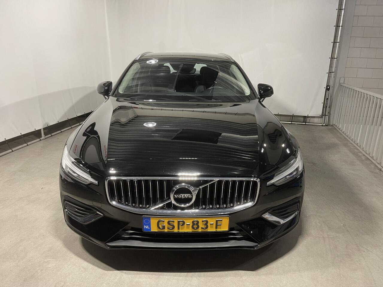 Volvo V60 B4 2.0i MHEV 211pk Inscription Leer, CarPlay, ACC, Trekhaak (1800kg), Navi, A.Camera
