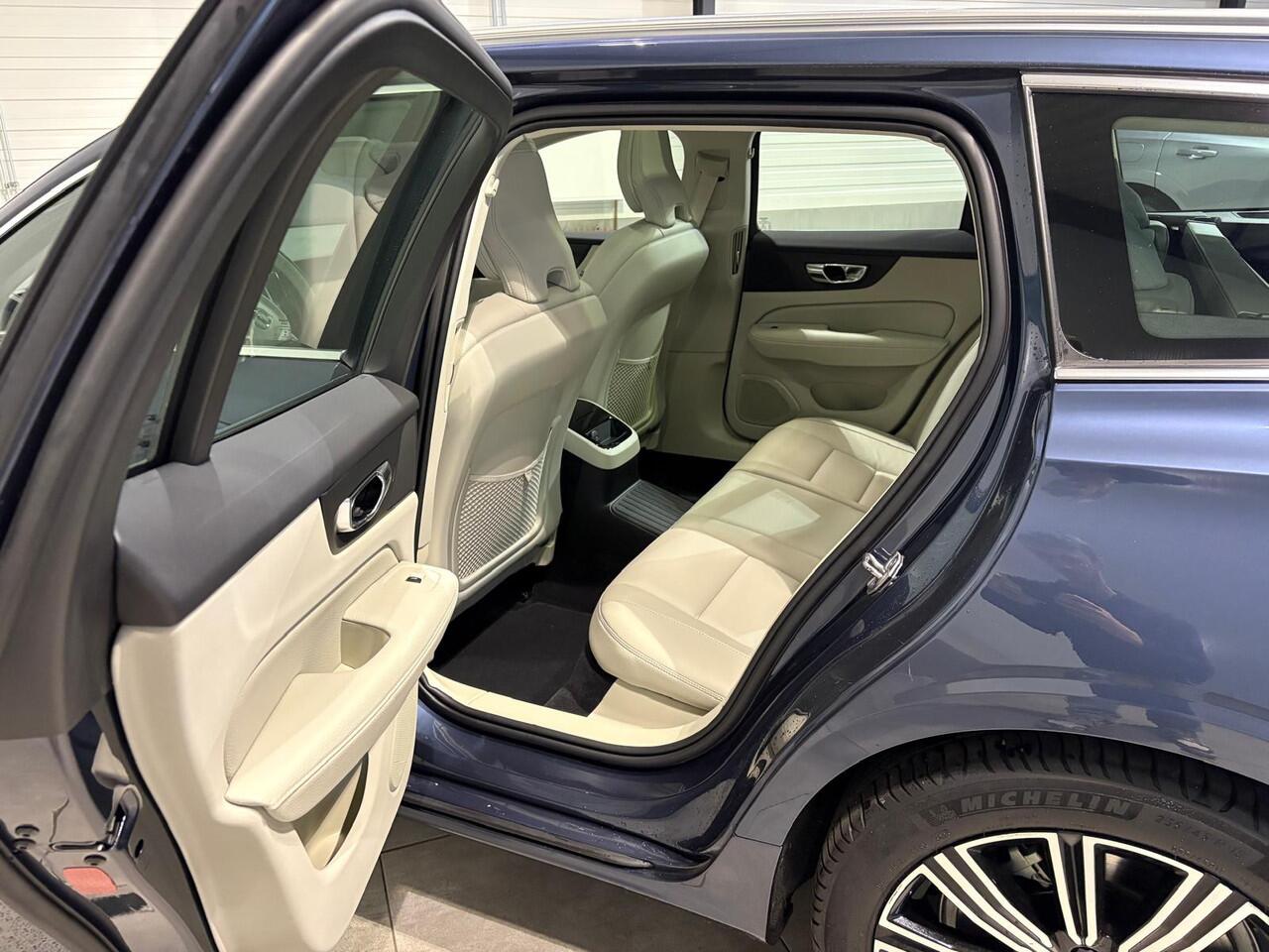 Volvo V60 T6 Aut. Plug-in Hybrid Inscription Leder ACC Panoramadak 340pk