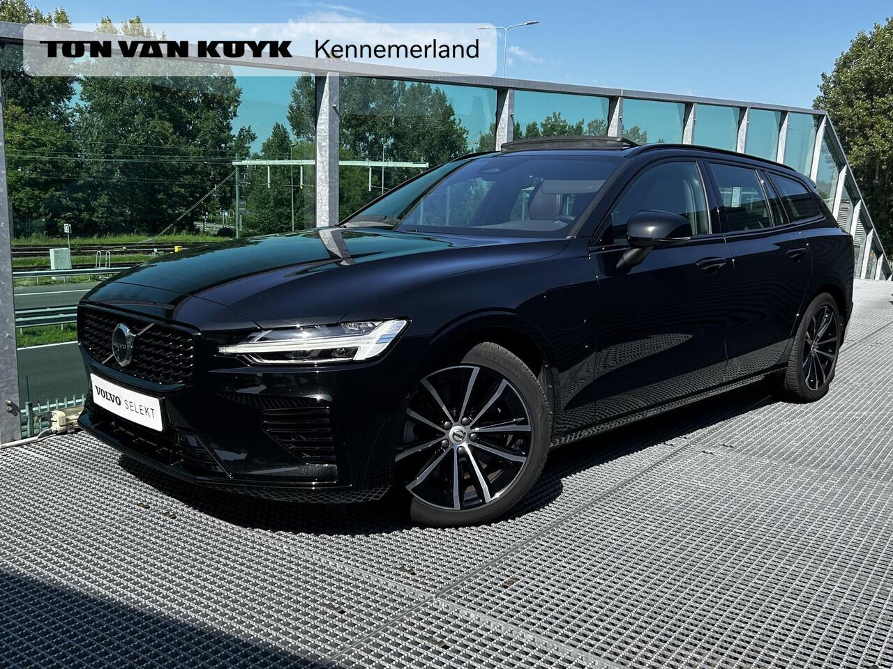 Volvo V60 2.0 T6 Plug-in hybrid AWD Plus Dark Automaat, Panorama dak, Harman-Kardon premium audio, Elektr.. verstelbare voorstoelen, Stoelverwarming V+A, Parkeer verwarming