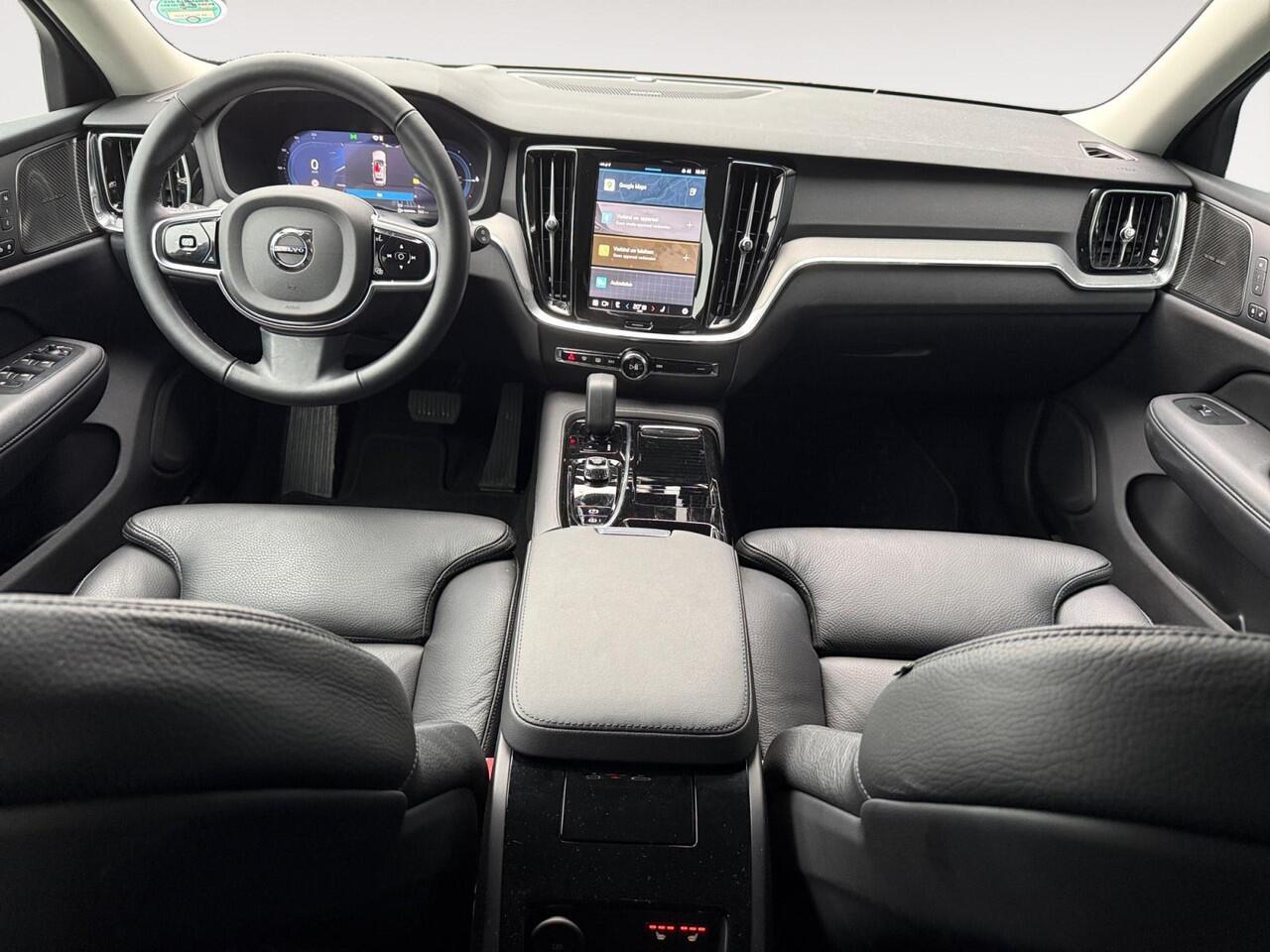Volvo V60 2.0 T6 Plug-in hybrid AWD Plus Dark | Head-up Display | Lighting Pack | Extra getint glas | 360 graden camera |