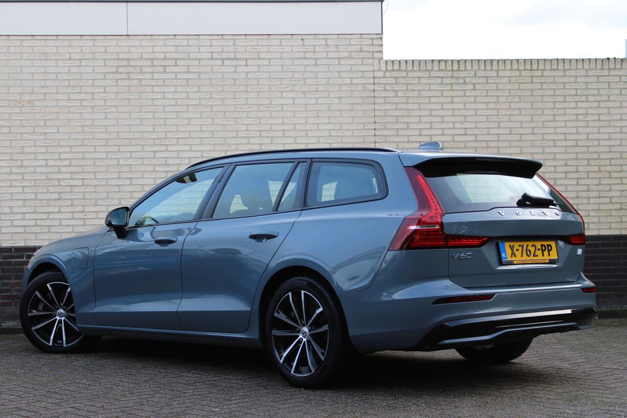 Volvo V60 2.0 T6 Plug-in hybrid AWD Plus Dark Trekhaak Actie | Camera | Elektrische achterklep | Leder | Memory