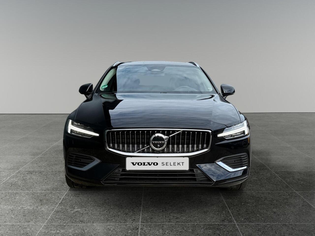 Volvo V60 2.0 T8 Plug-in hybrid AWD Plus Bright | Panoramadak | Head-up Display | Harman/Kardon Audio | Extra getint glas |