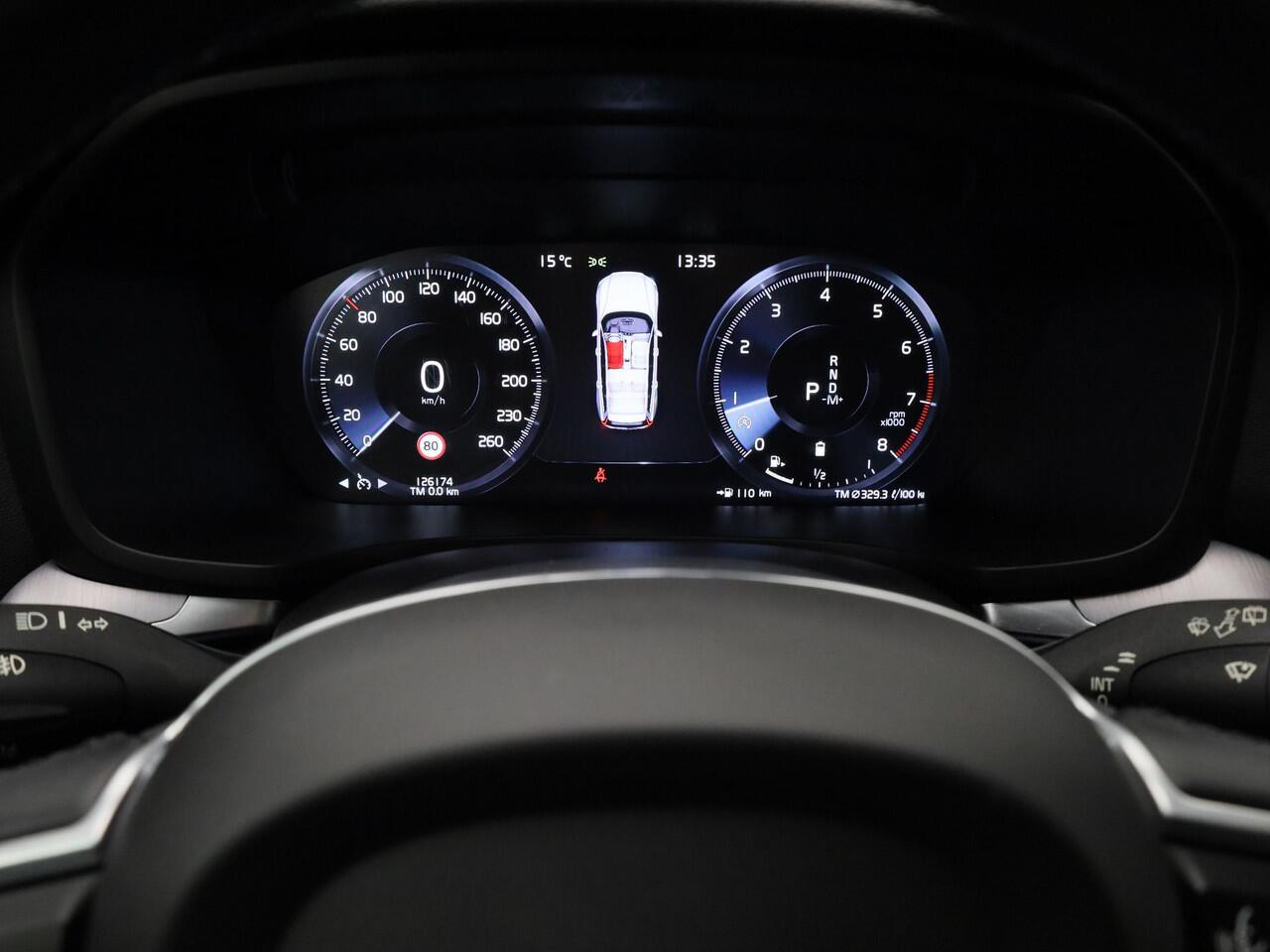 Volvo V60 2.0 B3 Momentum | CAMERA | KEYLESS | STOEL- EN STUURVERW. | TREKHAAK