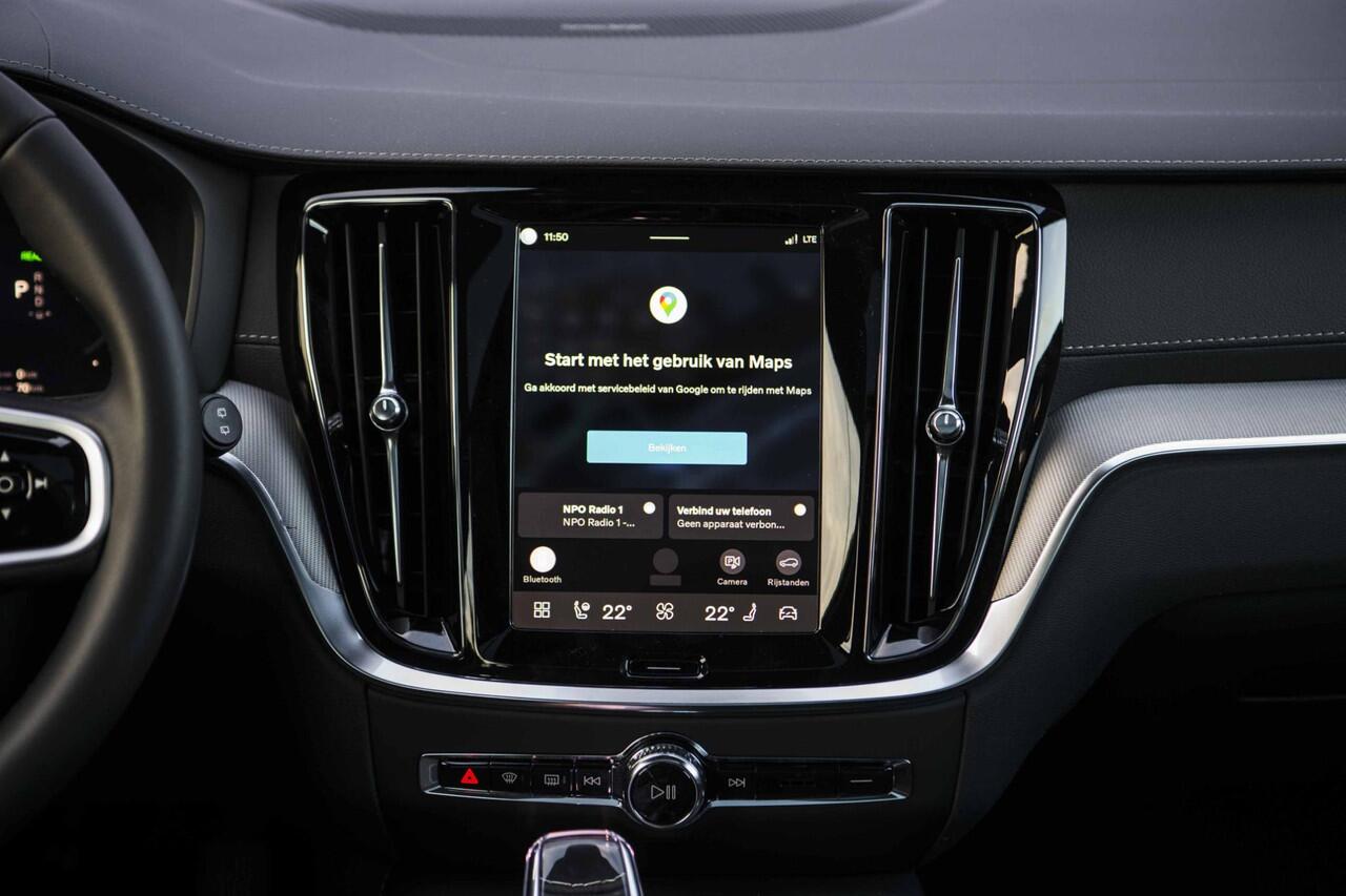 Volvo V60 2.0 T8 Plug-in hybrid AWD Ultra Dark Performance Edition | Polestar Tuning | Black Pack | Panoramadak | 360 Camera | Head Up Display | Lighting Pack |