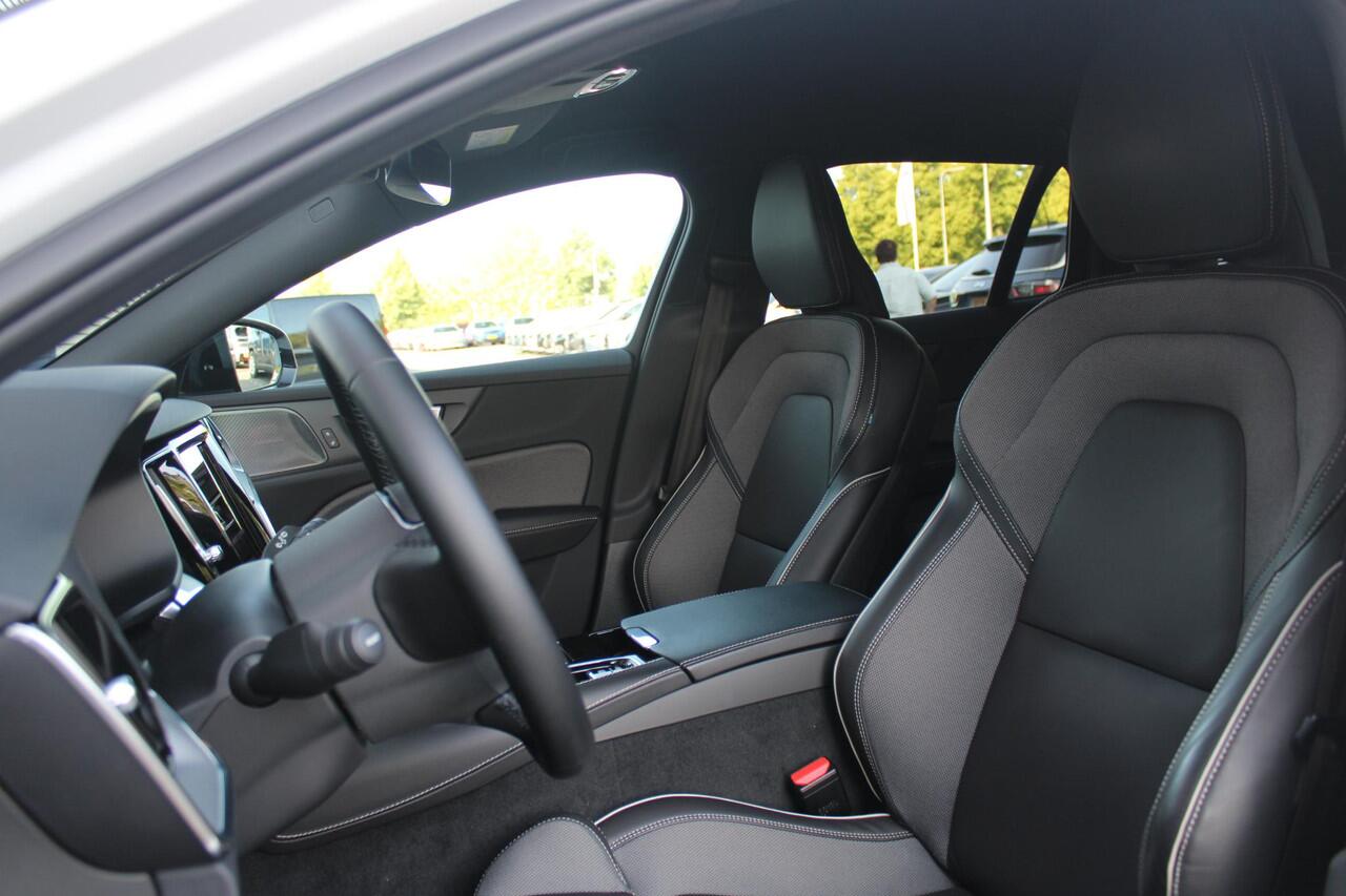 Volvo V60 2.0 T6 RECHARGE 340PK AWD R-DESIGN | ELEKTRISCH BEDIENBARE VOORSTOELEN MET GEHEUGEN OP BESTUURDERSSTOEL | 18" 5-Y SPAAKS MATT BLACK / DIAMOND CUT R-DESIGN WIELEN | HIGH PERFORMANCE SOUND HARMAN KARDON | ADAPTIVE CRUISE CONTROL | ACHTERUITRIJ CAMERA | GETI