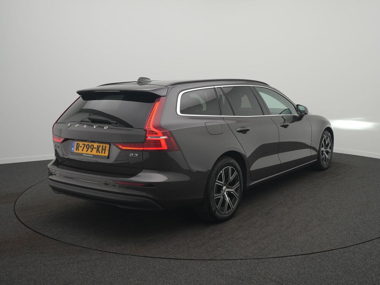 Volvo V60 2.0 B3 Core - Occasion Lease vanaf ¤589 p/m - RIJKLAARPRIJS - All seasonbanden - DAB+ - Achteruitrijcamera - Keyless Entry & GO - Stoel- en Stuurverwarming