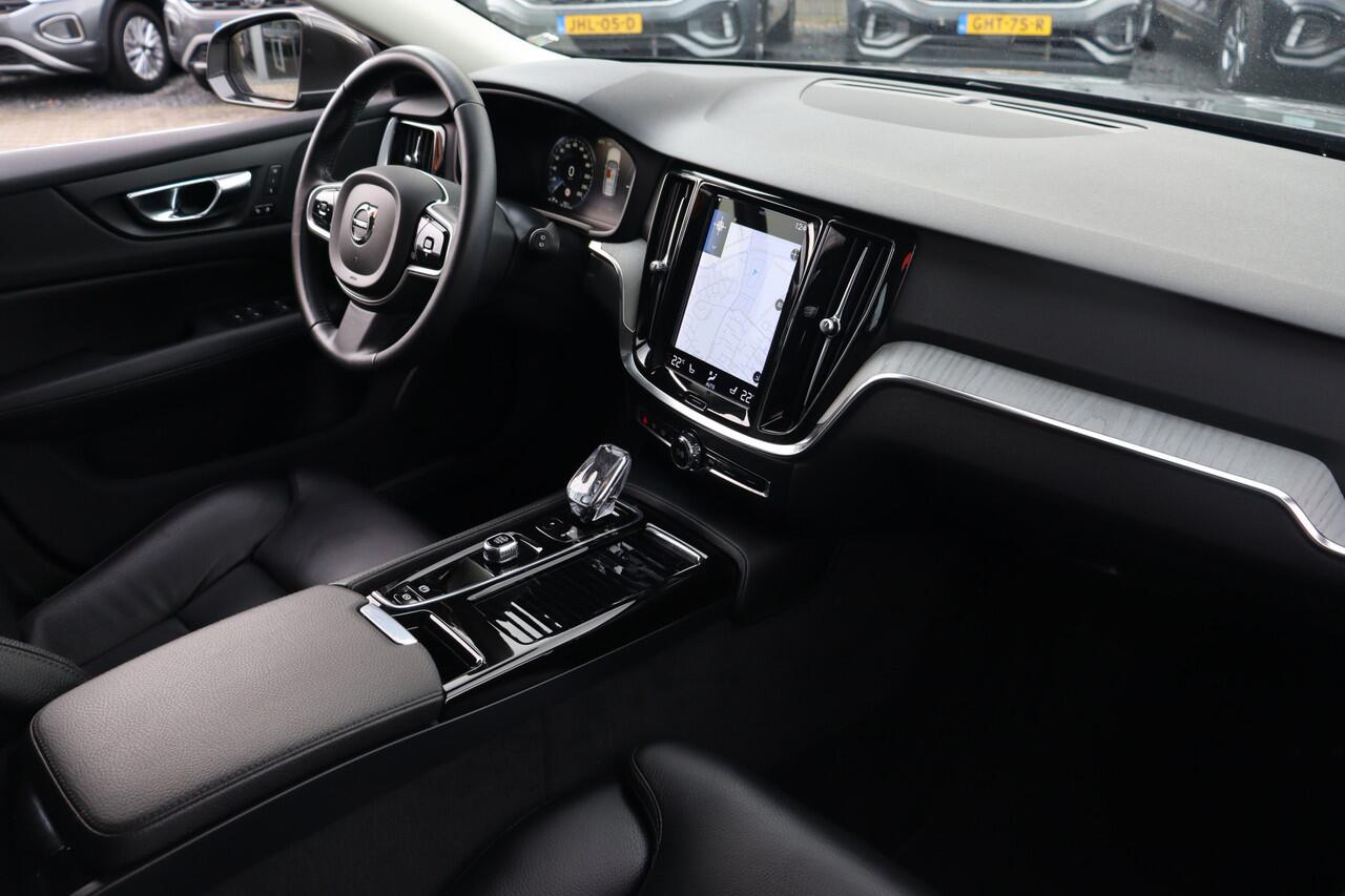 Volvo V60 2.0 T6 Recharge AWD Inscription | ACC | Camera | Leder |