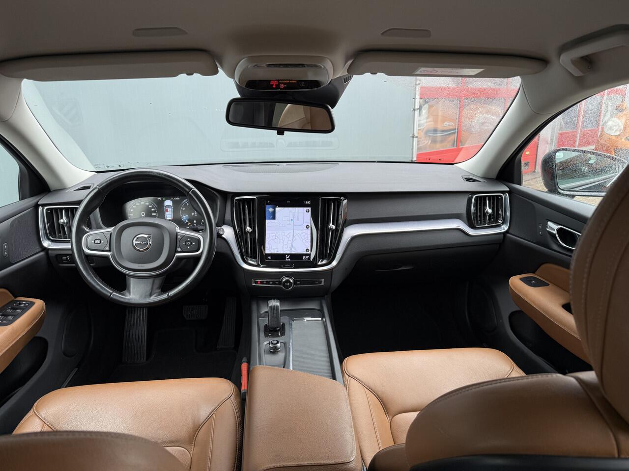Volvo V60 BWJ 2021 B3 2.0 Momentum Advantage AUTOMAAT | NIEUW BINNEN !