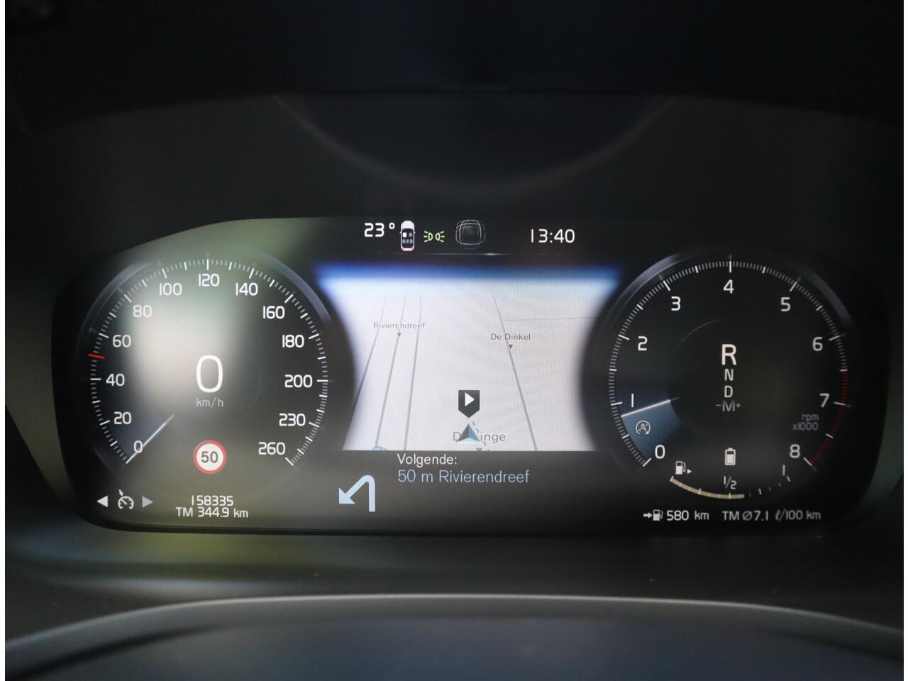 Volvo V60 2.0 B3 Momentum / Bodykit / Sportstoelen