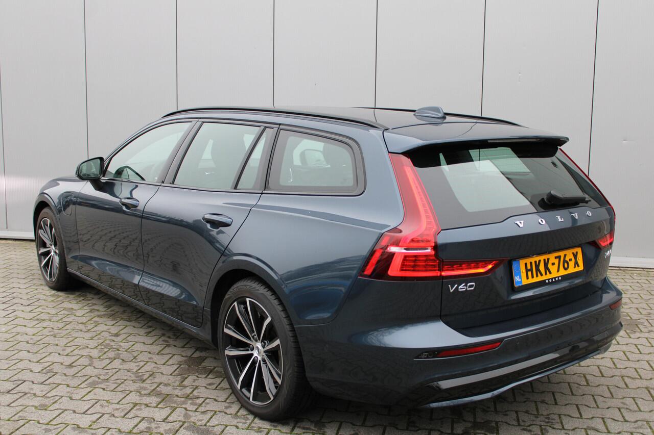Volvo V60 T6 Plug-in hybrid AWD Plus Dark | Sport stoelen | Trekhaak | Verwarmbaar voorruit