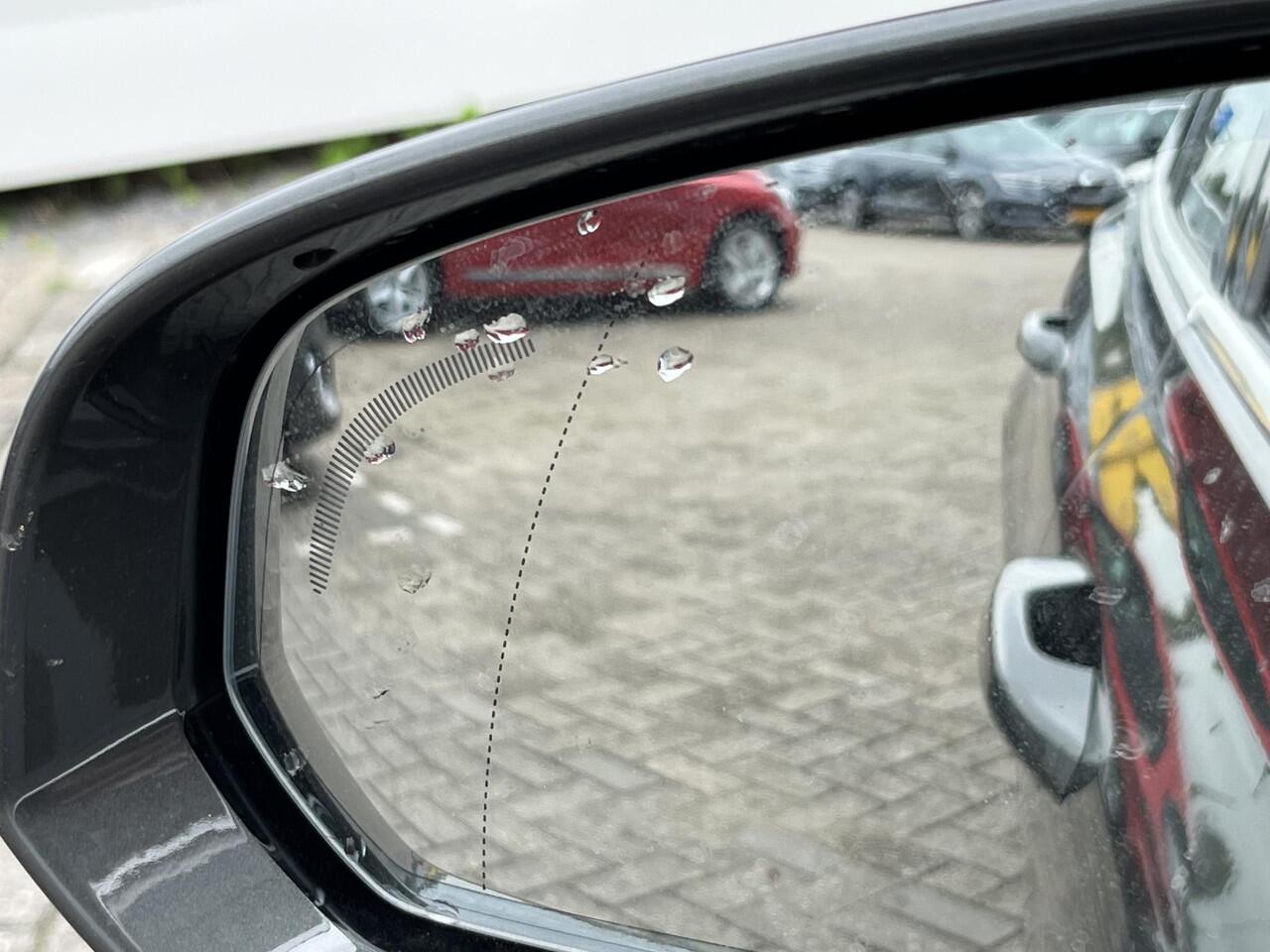 Volvo V60 2.0 B4 Inscription | Panoramadak | Harman kardon Audio | Head-up display | Stoel verwarming en verkoeling | 360 camera