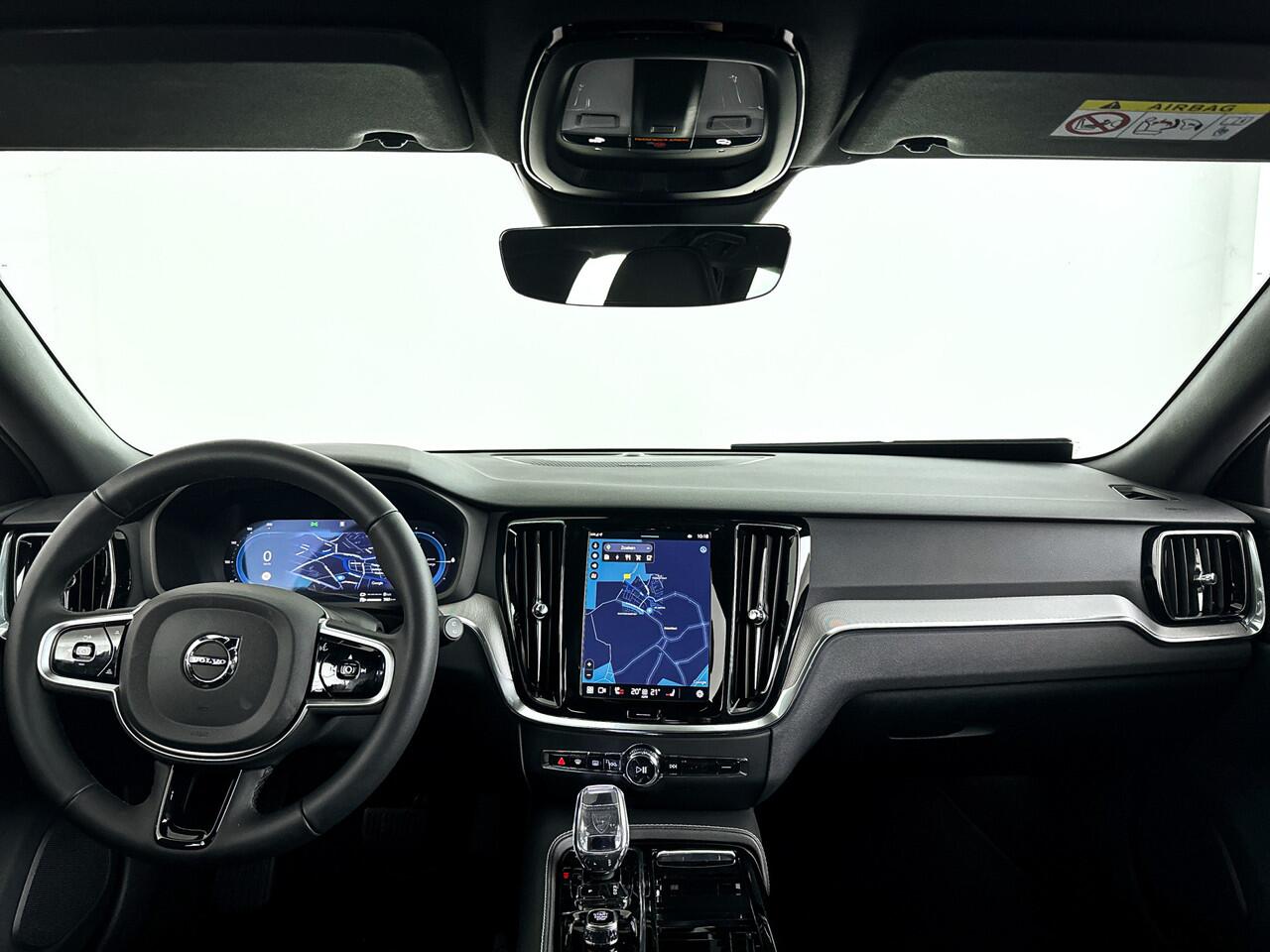 Volvo V60 T6 Plug-in hybrid AWD Plus Dark | 360° camera | Harman Kardon | Stoel- en Stuurverwarming | Trekhaak
