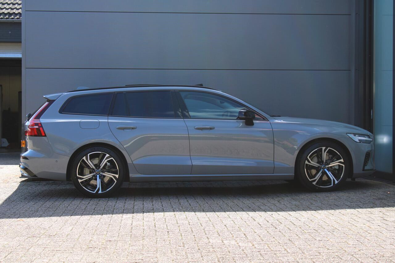 Volvo V60 2.0 T6 Plug-in hybrid AWD Plus Dark | Panoramadak | Trekhaak | H/K | 360 Camera