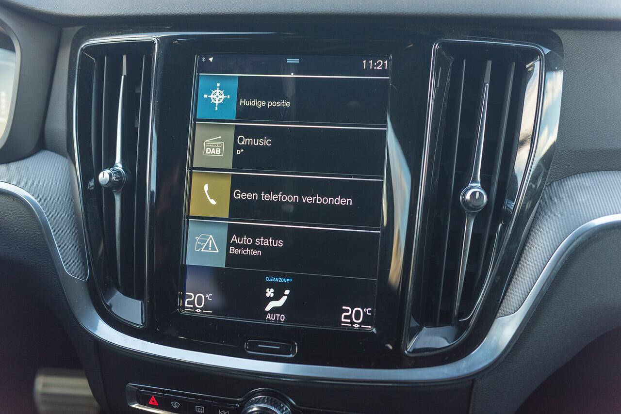Volvo V60 T6 Aut. Plug-In Hybrid LongRange R-Design Leder Parkeercamera ACC 350pk