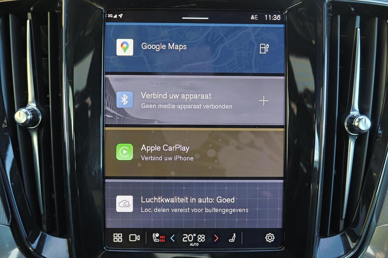 Volvo V60 T6 Recharge AWD Plus Dark - IntelliSafe Assist & Surround - 360º Camera - Harman/Kardon audio - Verwarmde voorstoelen, stuur & achterbank - Parkeersensoren voor & achter - Elektr. bedienb. voorstoelen met geheugen - Elektr. inklapbare trekhaak - 18' LMV