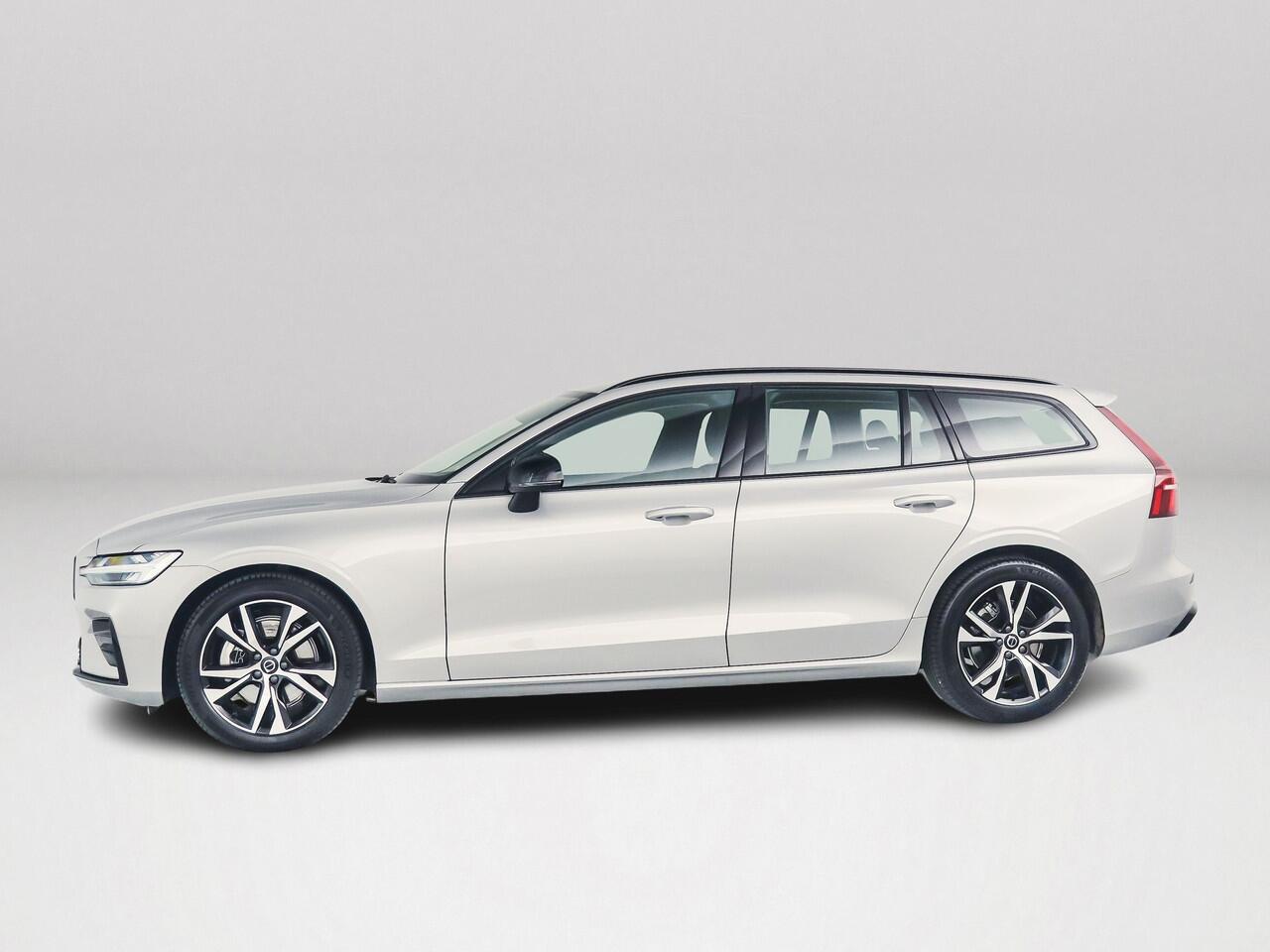 Volvo V60 B4 Aut. Plus Dark | Parkeercamera | Stoel- en stuurverwarming | Trekhaak