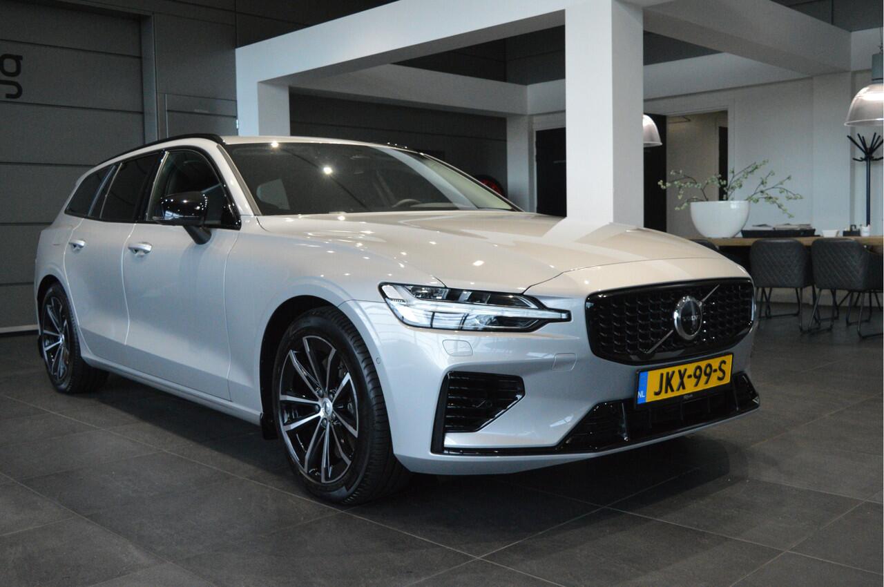 Volvo V60 2.0 T6 Plug-in hybrid AWD Plus Dark leer trekhaak camera !!