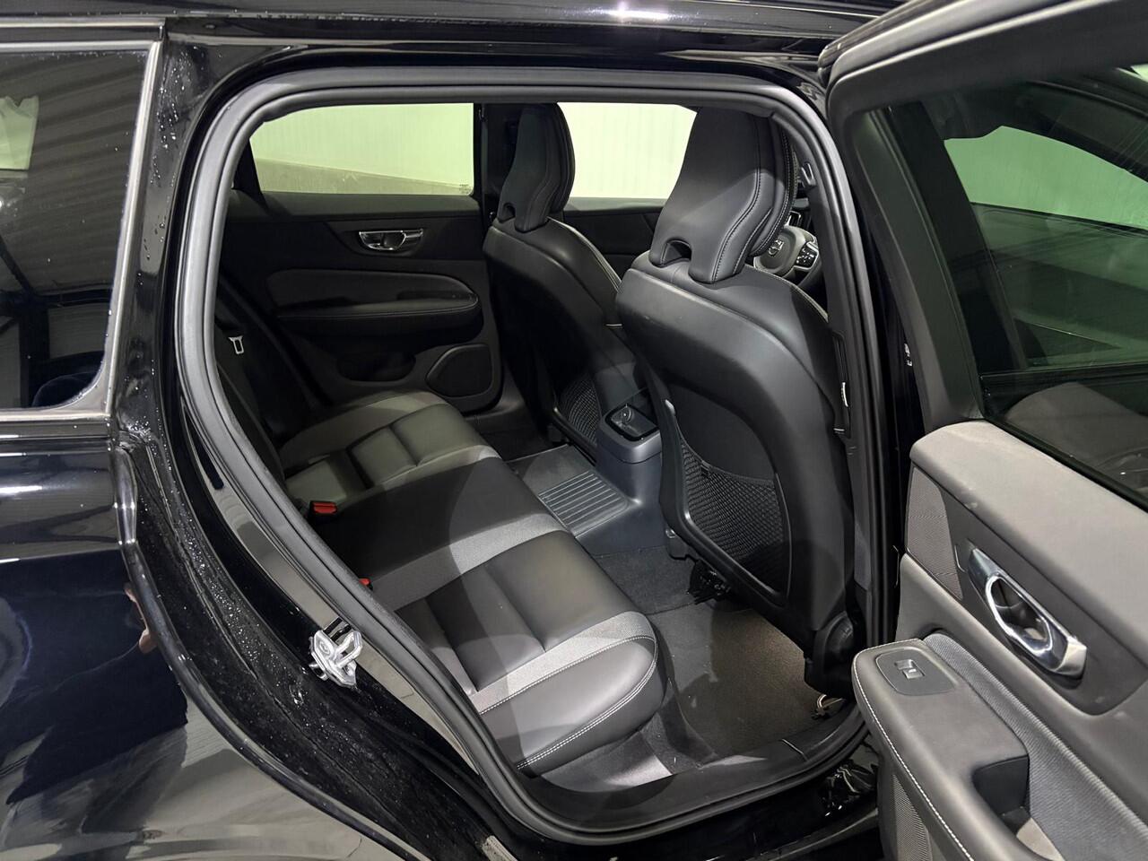 Volvo V60 T8 R-Design ACC Leder Stoelverwarming 390pk