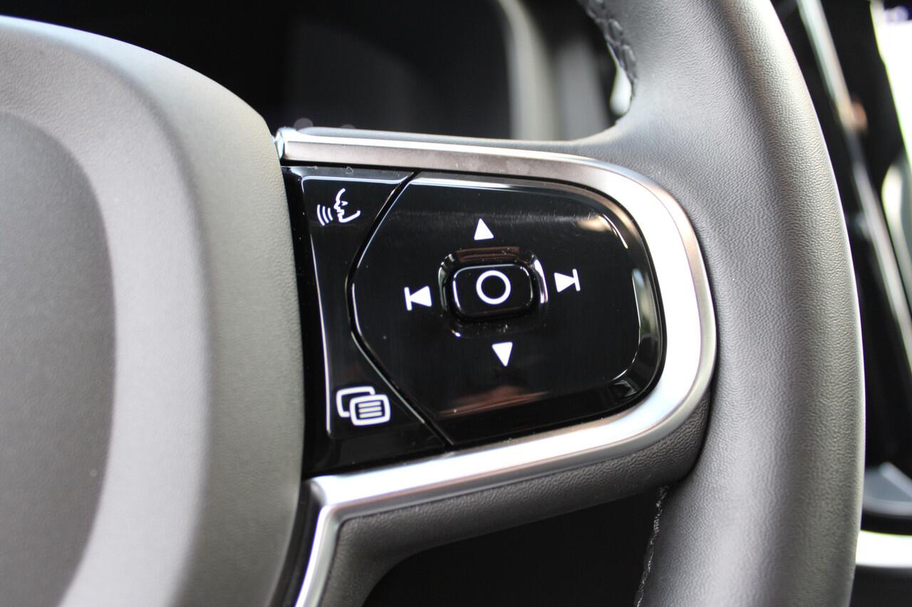 Volvo V60 2.0 T6 Plug-in hybrid AWD Plus Dark Trekhaak Actie | Camera | Elektrische achterklep | Leder | Memory