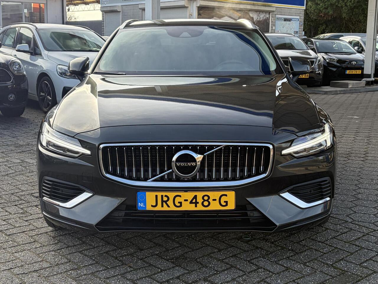 Volvo V60 2.0 B5 Inscription NAVI | KLIMA | CAMERA | BOVAG !!