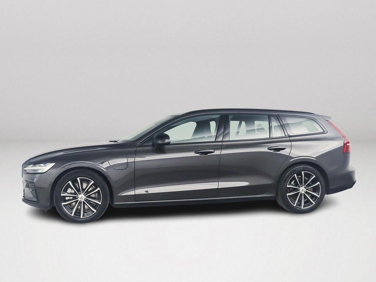 Volvo V60 T6 AWD Plus Dark | 360° camera | Harman Kardon | Stoel- en Stuurverwarming | Trekhaak