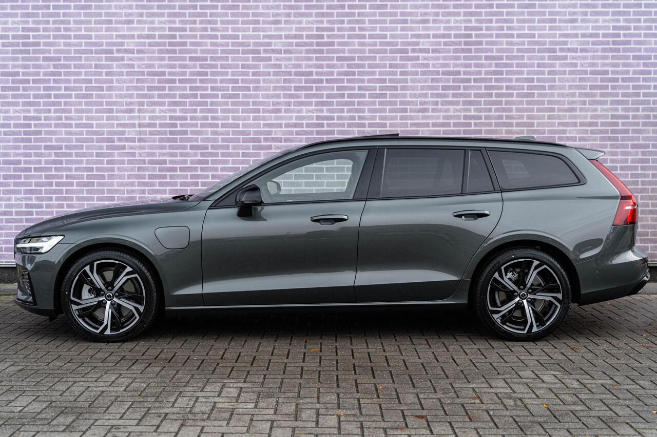 Volvo V60 2.0 T6 Plug-in hybrid AWD Plus Dark | Google | Longe Range | Schuif-/Kanteldak | Lederen Bekleding | Head-Up Display | Getint Glas | Sportstoelen | Harman Kardon Audio | Memory | 19" LM