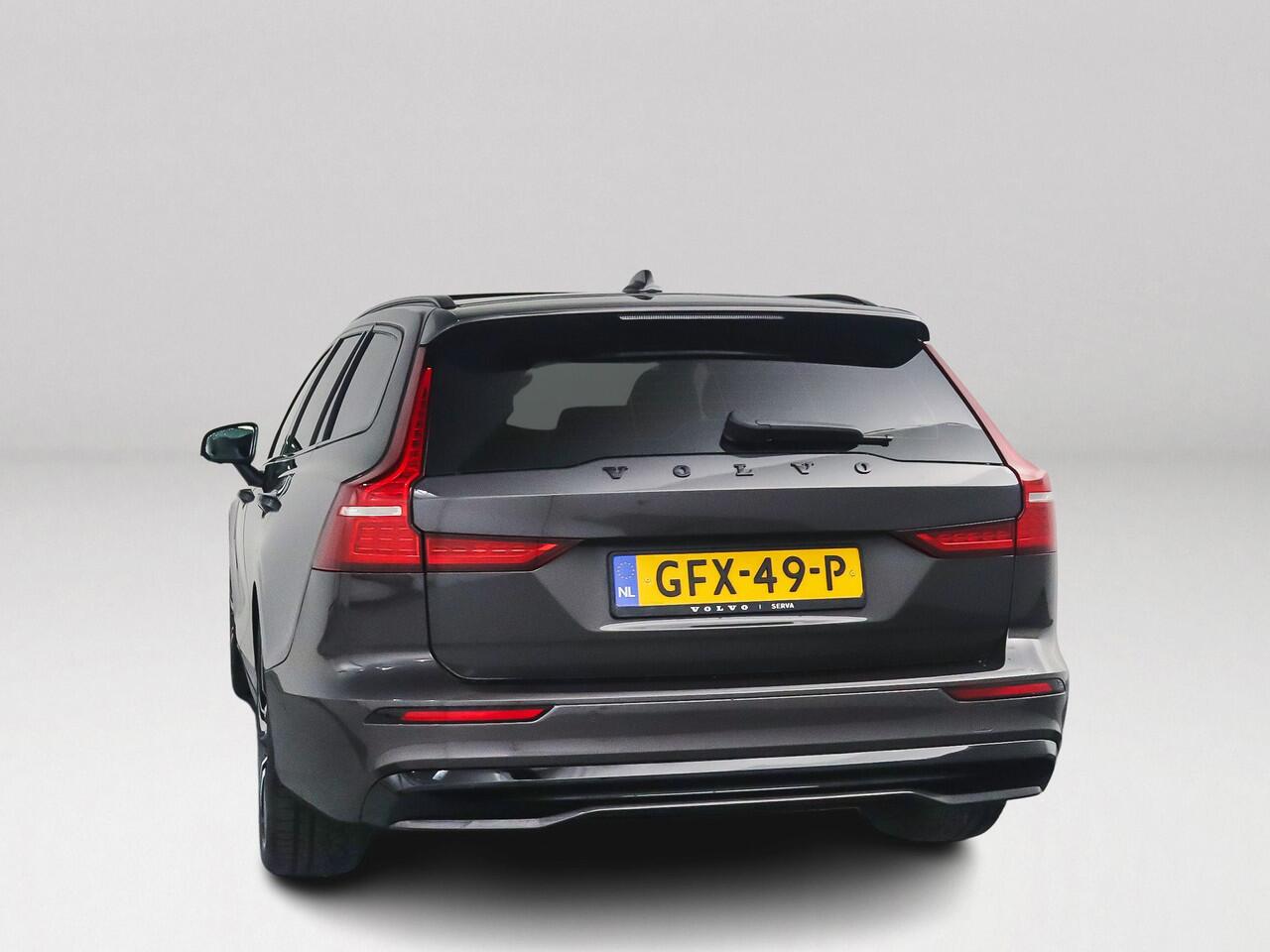 Volvo V60 T6 Aut. Plug-in hybrid AWD Plus Dark | Panoramadak | 360° camera | Stoel- en Stuurverwarming | Harman Kardon | Trekhaak