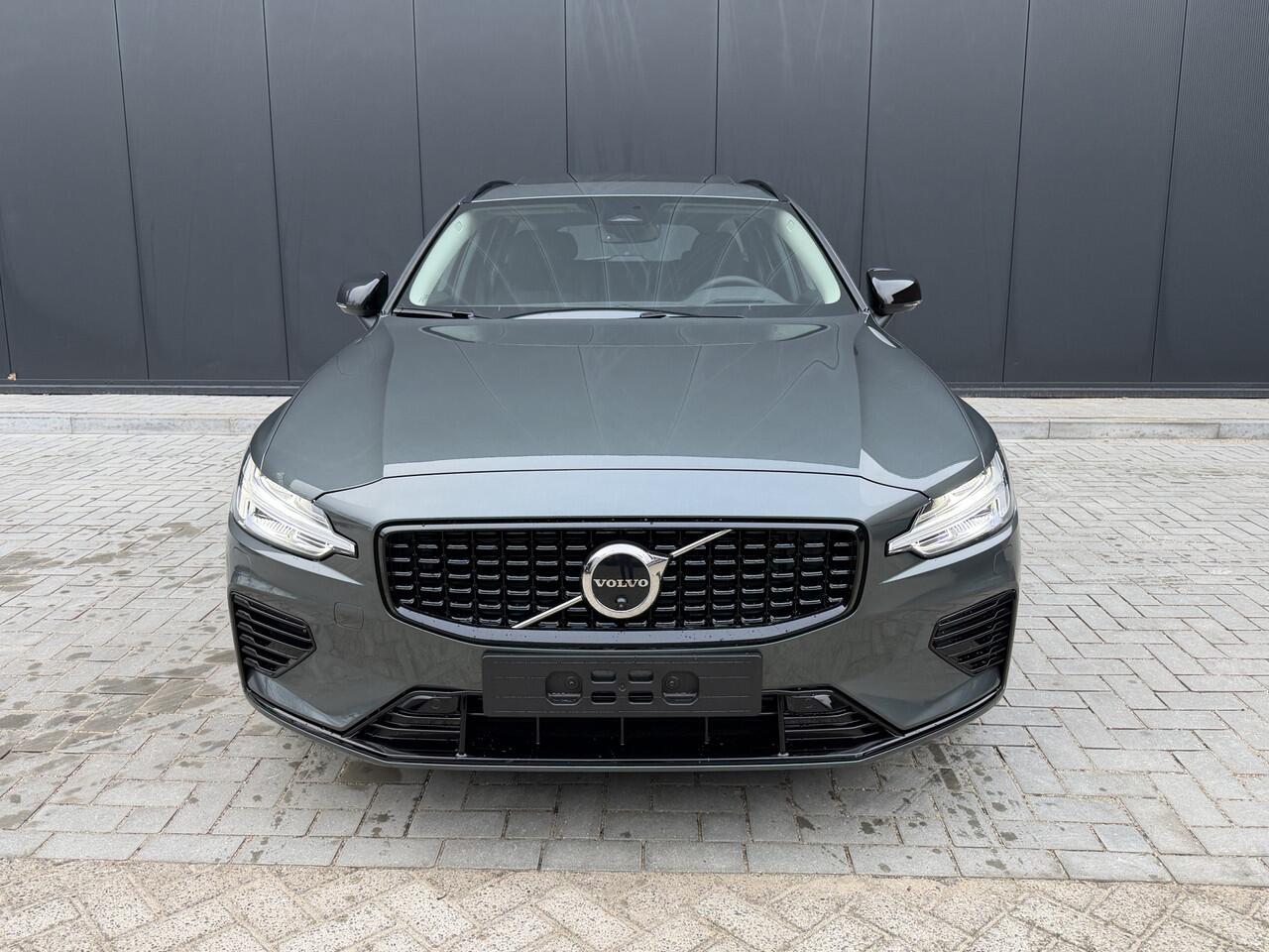 Volvo V60 2.0 T8 Plug-in hybrid AWD Ultra Performance Edition Dark Polestar | 19'' Wielen