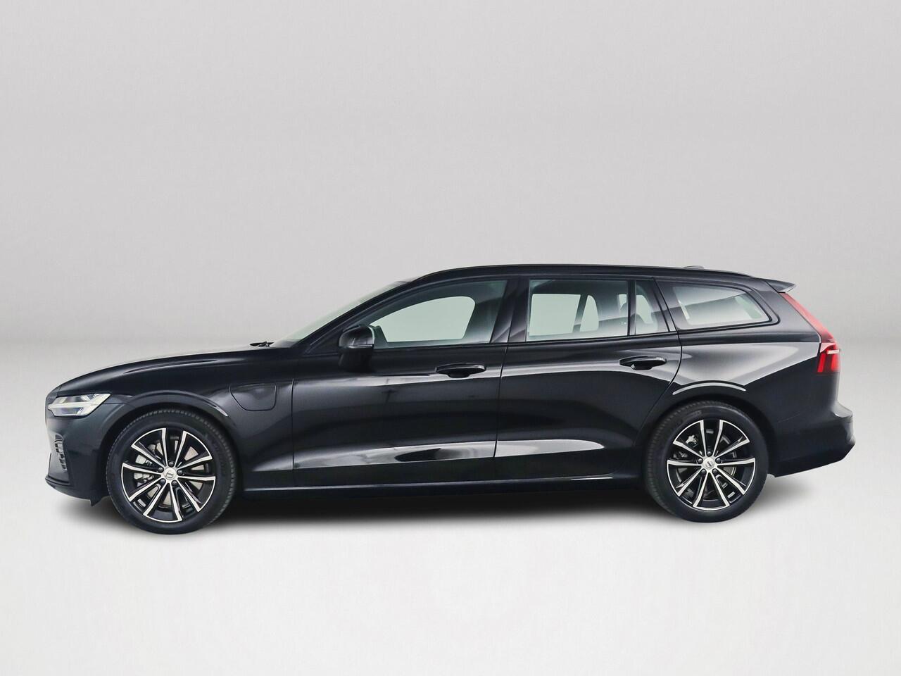 Volvo V60 T6 AWD Plus Dark | 360° camera | Harman Kardon | Stoel- en Stuurverwarming | Trekhaak