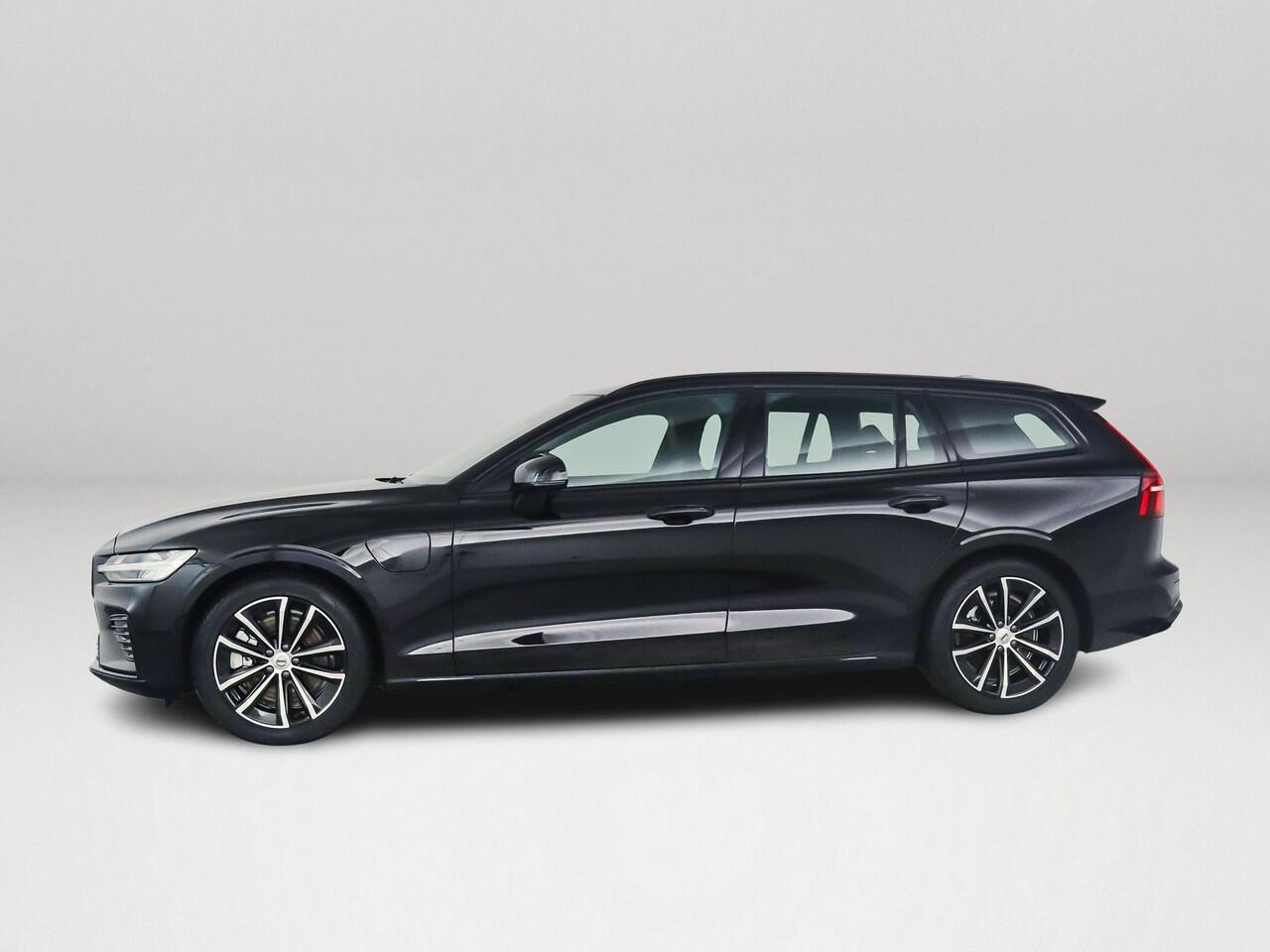 Volvo V60 T6 Plug-in hybrid AWD Plus Dark | 360° camera | Harman Kardon | Stoel- en Stuurverwarming | Trekhaak