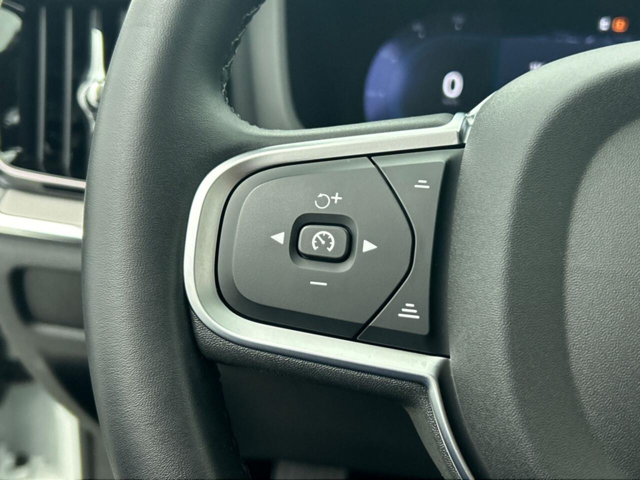 Volvo V60 2.0 T6 AWD Essential Bright