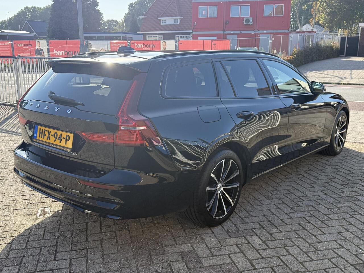 Volvo V60 2.0 T6 350 pk Long Range Plus Dark