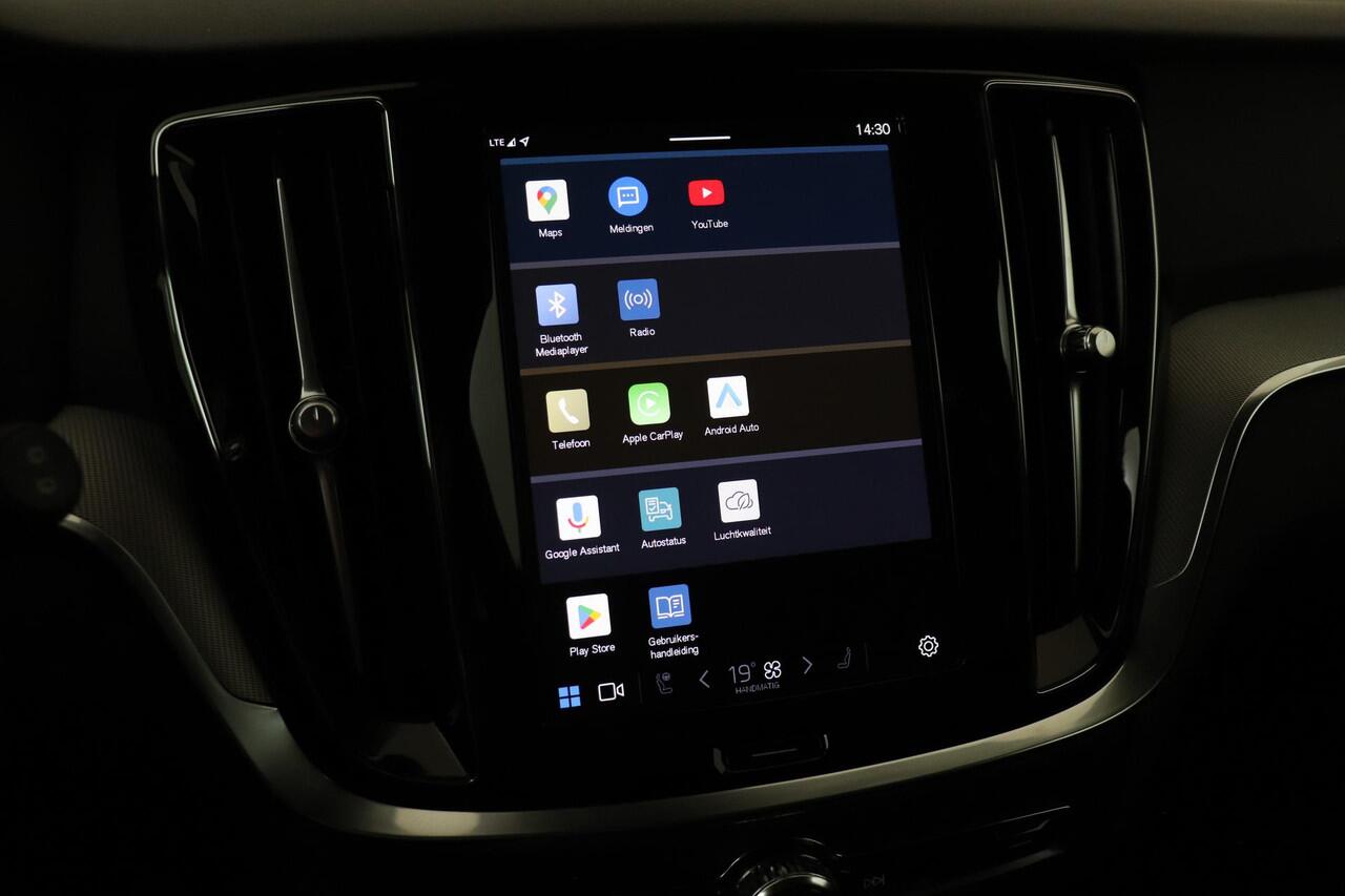 Volvo V60 T6 PLUG-IN HYBRID AWD PLUS DARK -LEDER|360°CAM|ADAP.CRUISE|KEYLESS|19"