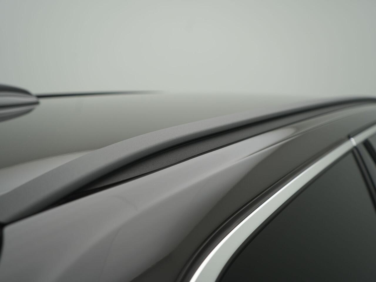 Volvo V60 2.0 B3 Core - Occasion Lease vanaf ¤589 p/m - RIJKLAARPRIJS - All seasonbanden - DAB+ - Achteruitrijcamera - Keyless Entry & GO - Stoel- en Stuurverwarming