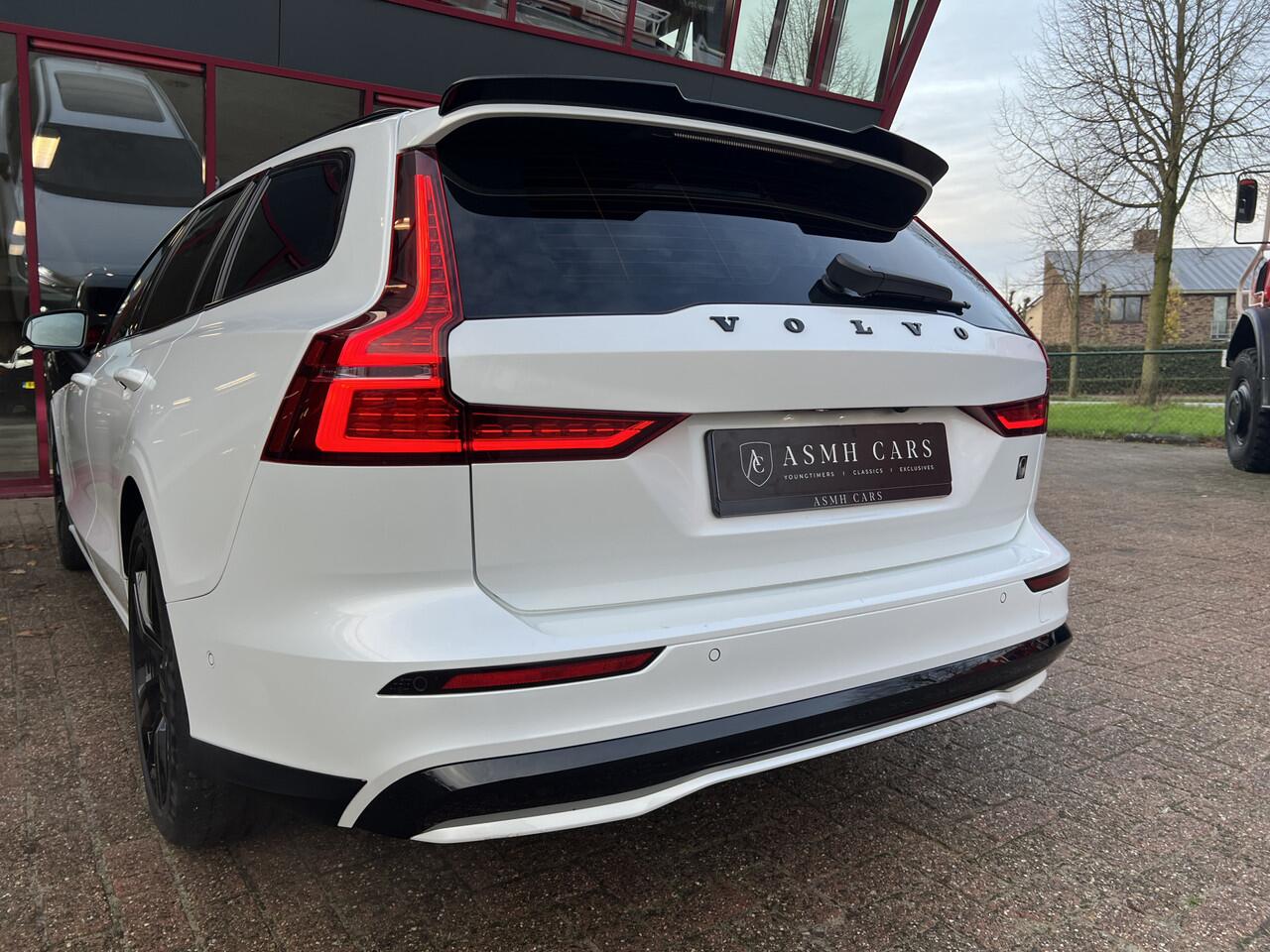 Volvo V60 2.0 B3 Plus Dark | Heico Styling-kit | Pano | H&K | Google Infotainment | Nappa Leder |