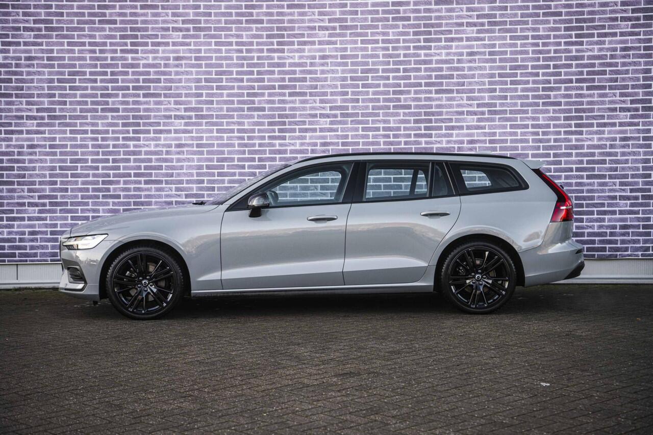 Volvo V60 2.0 B3 Essential Edition | Sport Pack | 19" Black Edition Velgen | Leder | Adaptieve Cruise Control | Stoelverwarming | Park Assist |