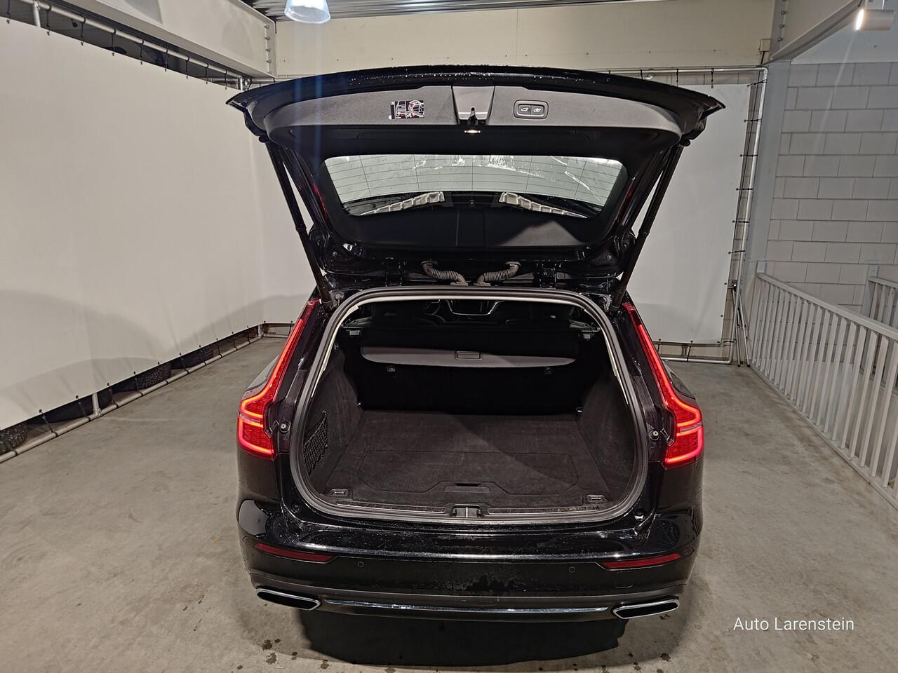 Volvo V60 B4 2.0i MHEV 211pk Inscription Leer, CarPlay, ACC, Trekhaak (1800kg), Navi, A.Camera