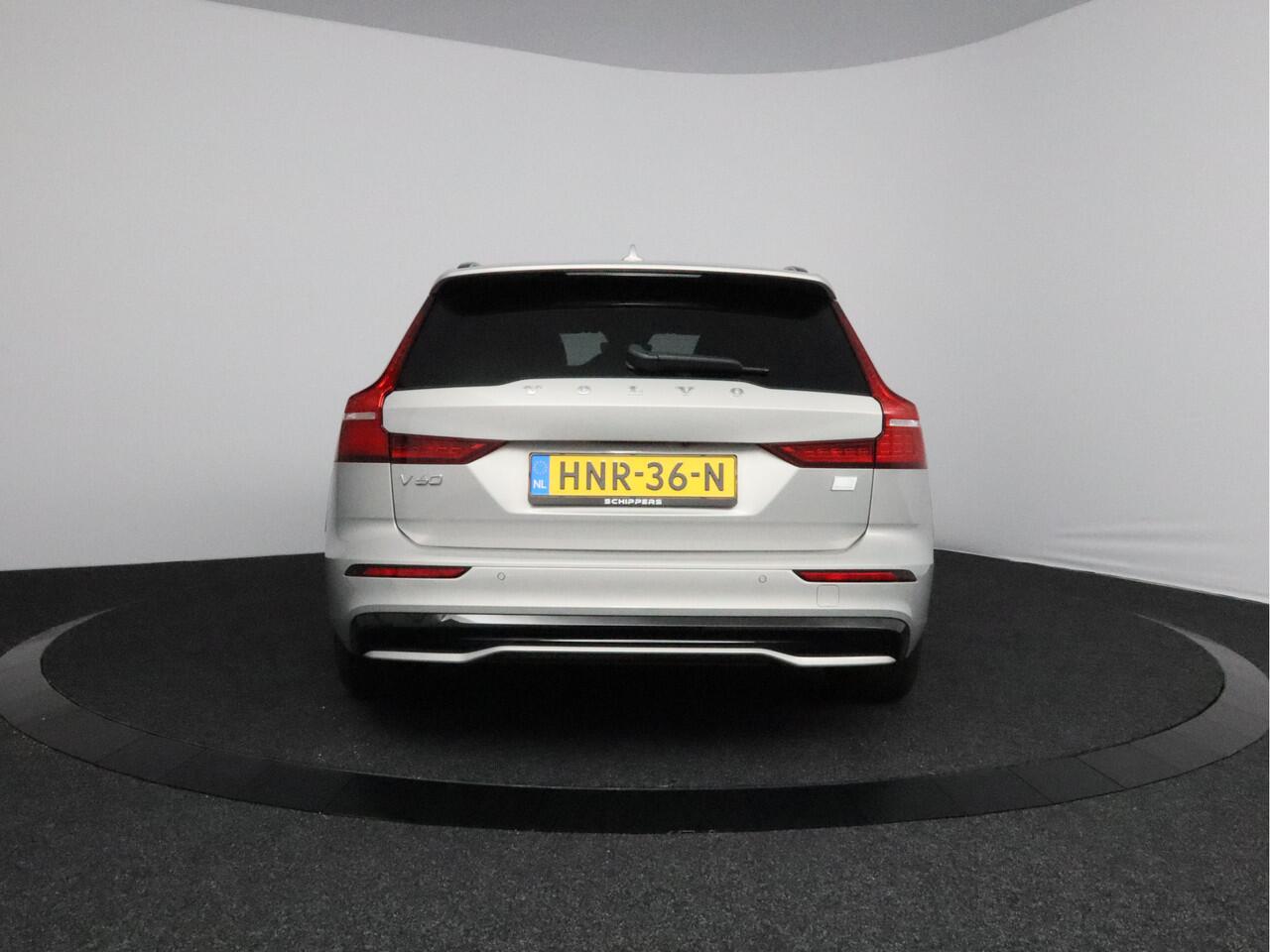 Volvo V60 2.0 T6 Plug-in hybrid AWD Plus Dark 350pk