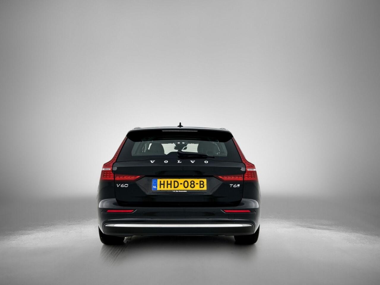 Volvo V60 2.0 T6 Bright | Leder | Trekhaak | Climate Pack | Pilot Assist |