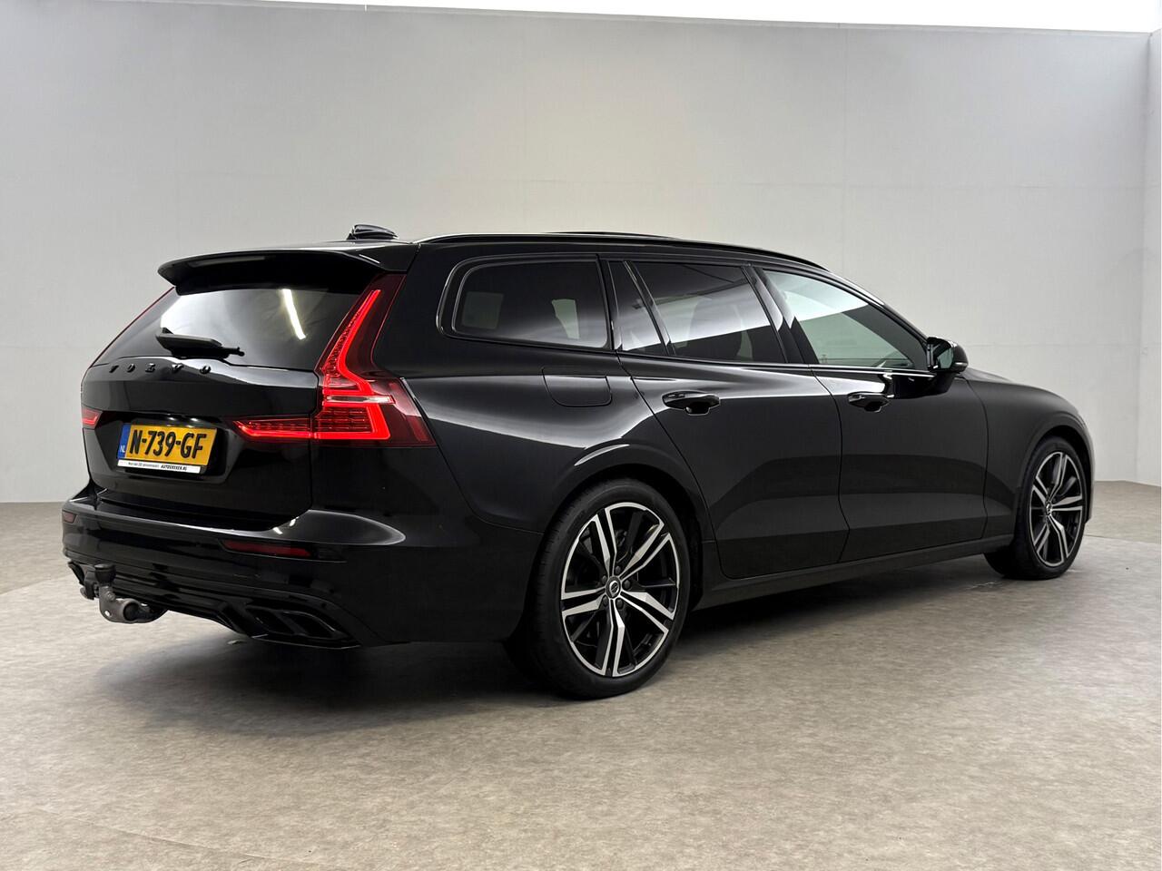 Volvo V60 2.0 T6 Recharge 340PK AWD R-Design | Pano | H/K | Virtual | Memory | Camera | Stoel/Stuurverw. | Trekh. | Keyless | Carplay | NAP