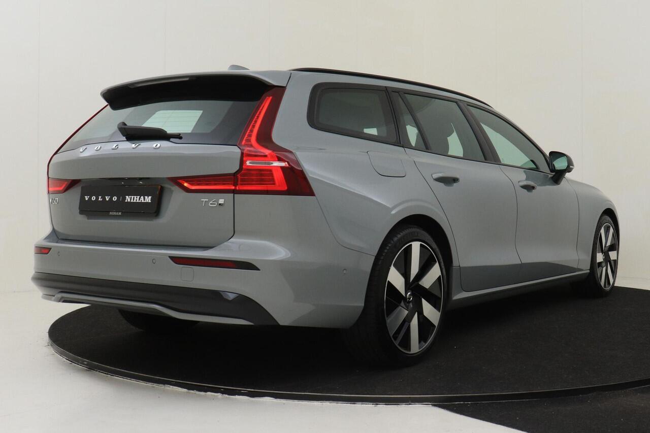 Volvo V60 T6 PLUG-IN HYBRID AWD ULTRA DARK -PANO.DAK|BOWERS&WILKINS|360°CAM|HEAD-UP DISP.|20"