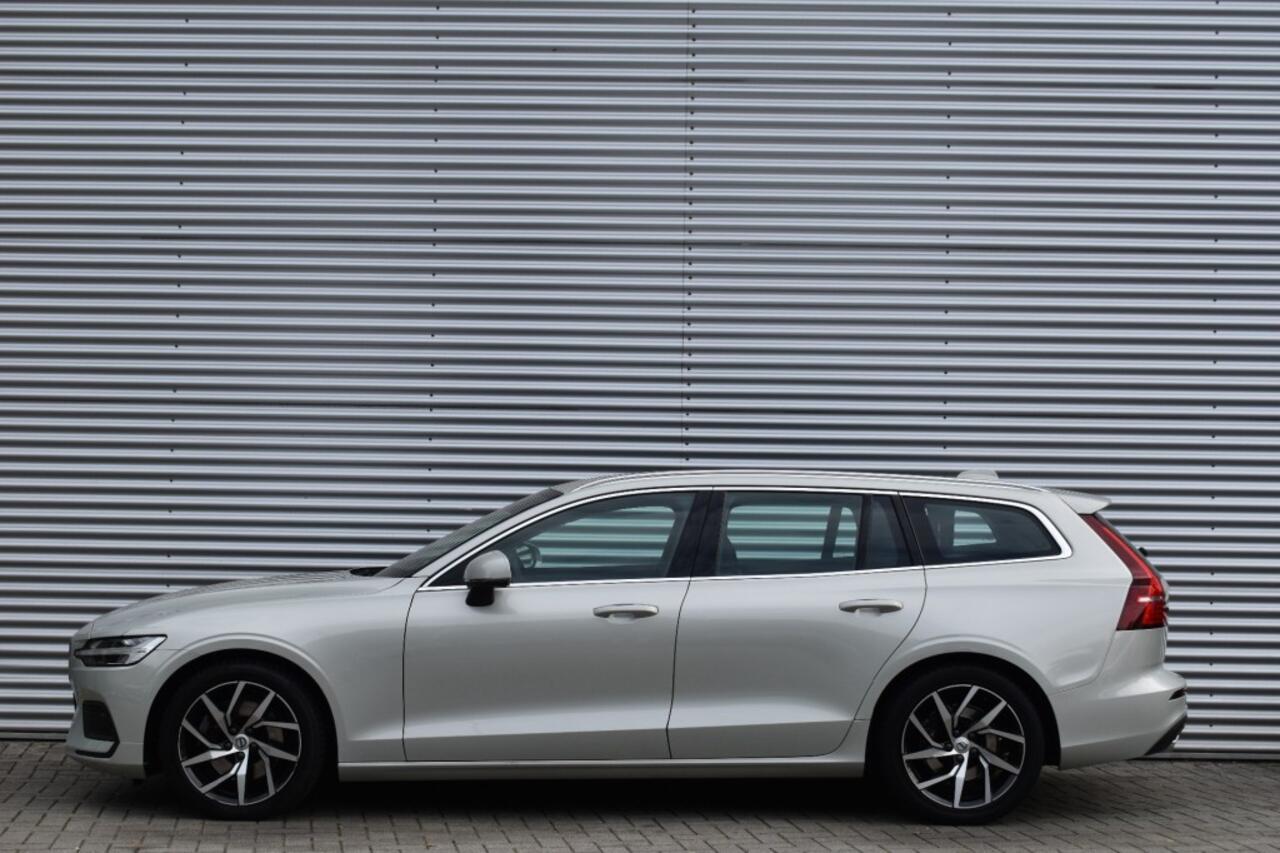 Volvo V60 2.0 T4 MOMENT.PRO / POLESTAR ENGINEERD / NL AUTO
