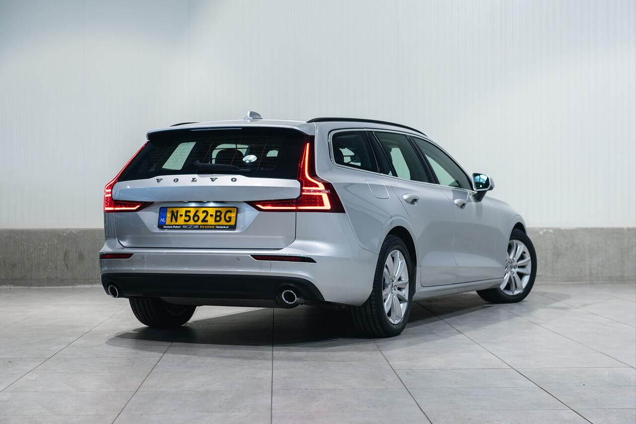 Volvo V60 B3 Aut. Momentum Business ACC Stoelverwarming 163pk