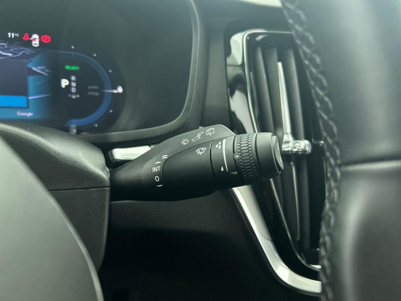 Volvo V60 2.0 T6 AWD Essential Bright