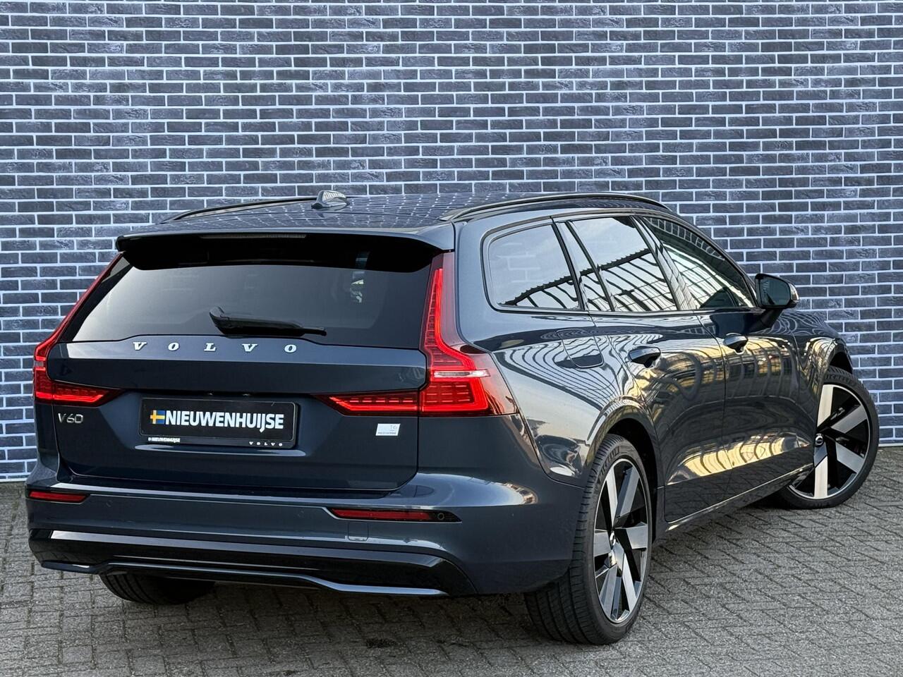 Volvo V60 2.0 T6 Plug-in hybrid AWD Plus Dark | Blond leder | Long range |19" Diamond cut velgen | Trekhaak | Harman/Kardon | Adaptieve Cruise Controle | Blis | Leder | Stoel+Stuur verwarming |