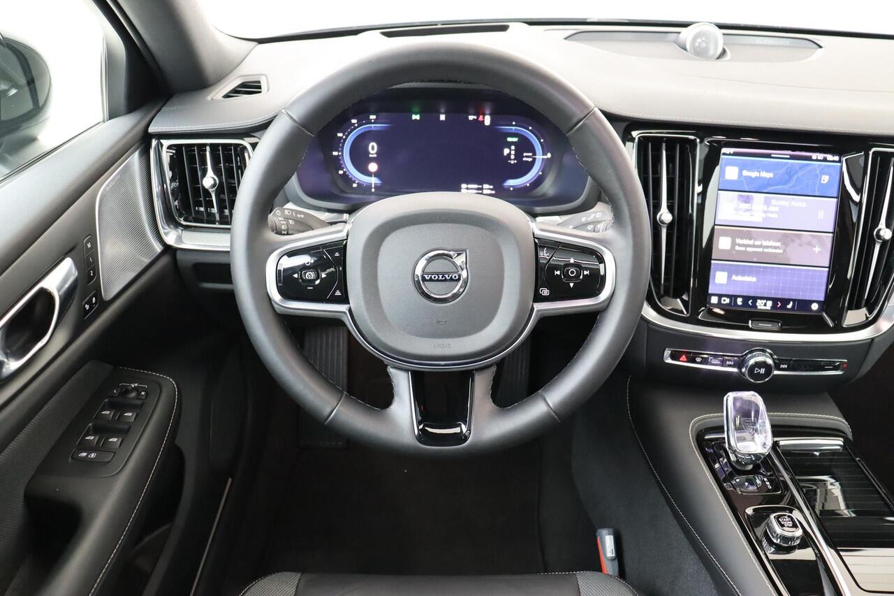 Volvo V60 T6 PLUG-IN HYBRID AWD ULTRA DARK -PANO.DAK|BOWERS&WILKINS|360°CAM|HEAD-UP DISP.|20"