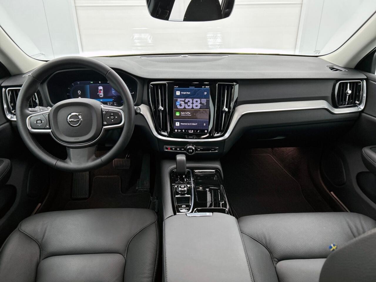 Volvo V60 2.0 T6 Essential Edition | Driver Assist | Leder | Climate | 19"